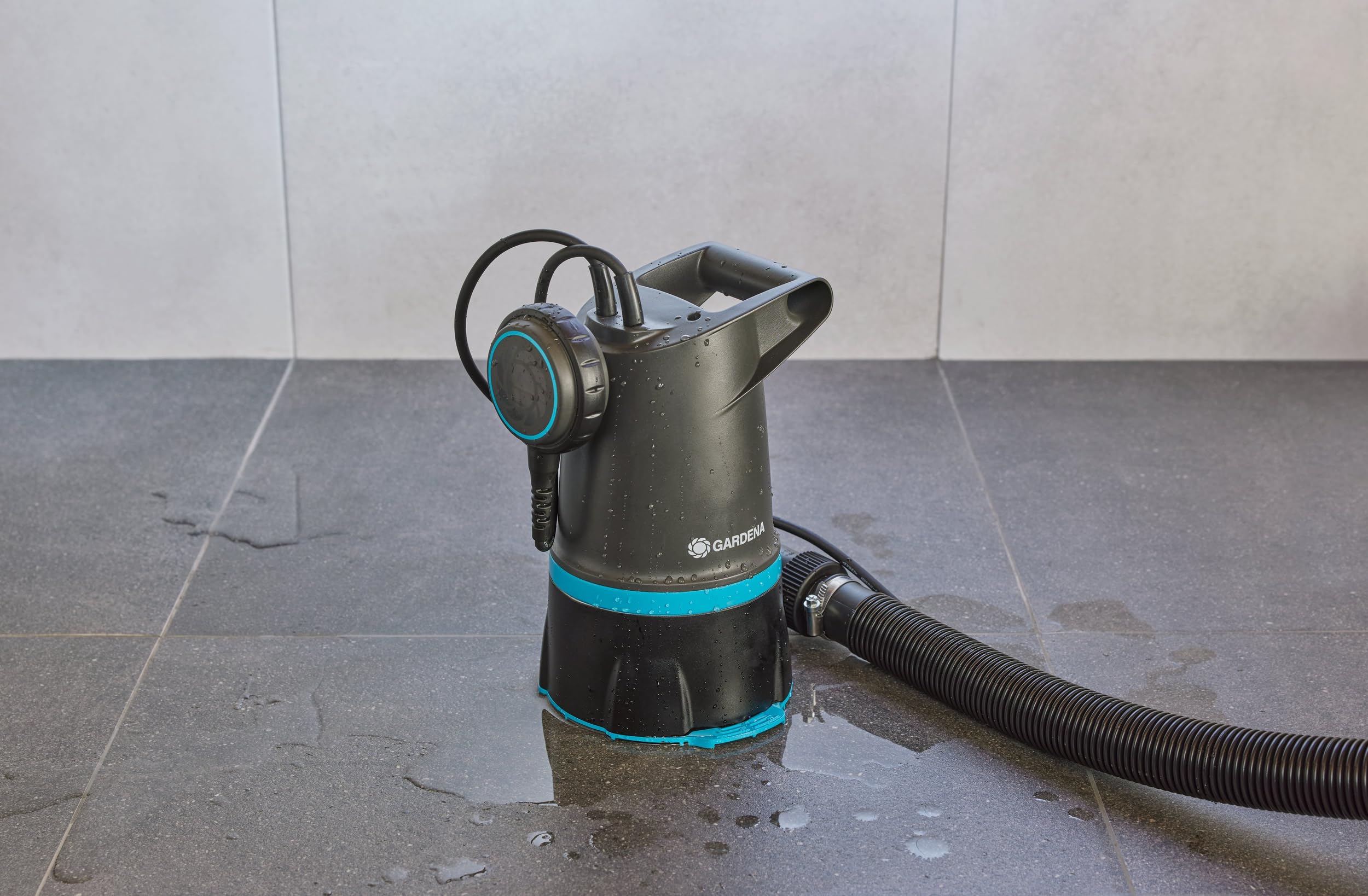 Pompe submersible GARDENA 09018-47 20000 l/h 9 m