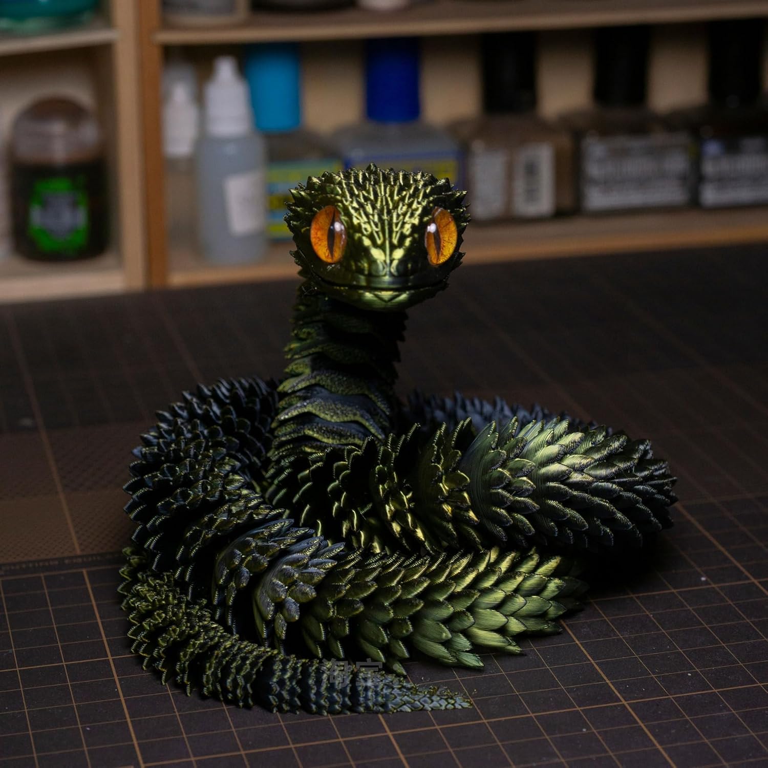 2PCS 18'' 3D Printed Snake,3D Printed Animals,Like Movable Snake Realistic Slithering Design, Easter Basket Stuffers (Black-Gold and Red-Gold)