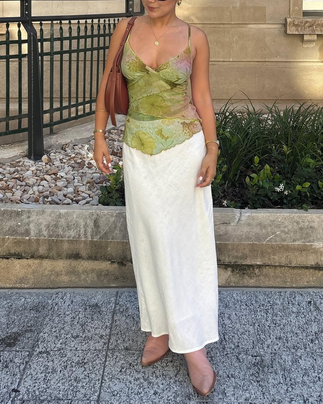 Women Y2k Mesh Floral Tank Top V Neck Ruffle Trim Cami Top Sexy Spaghetti Strap Going Out Camisoles - Image 4