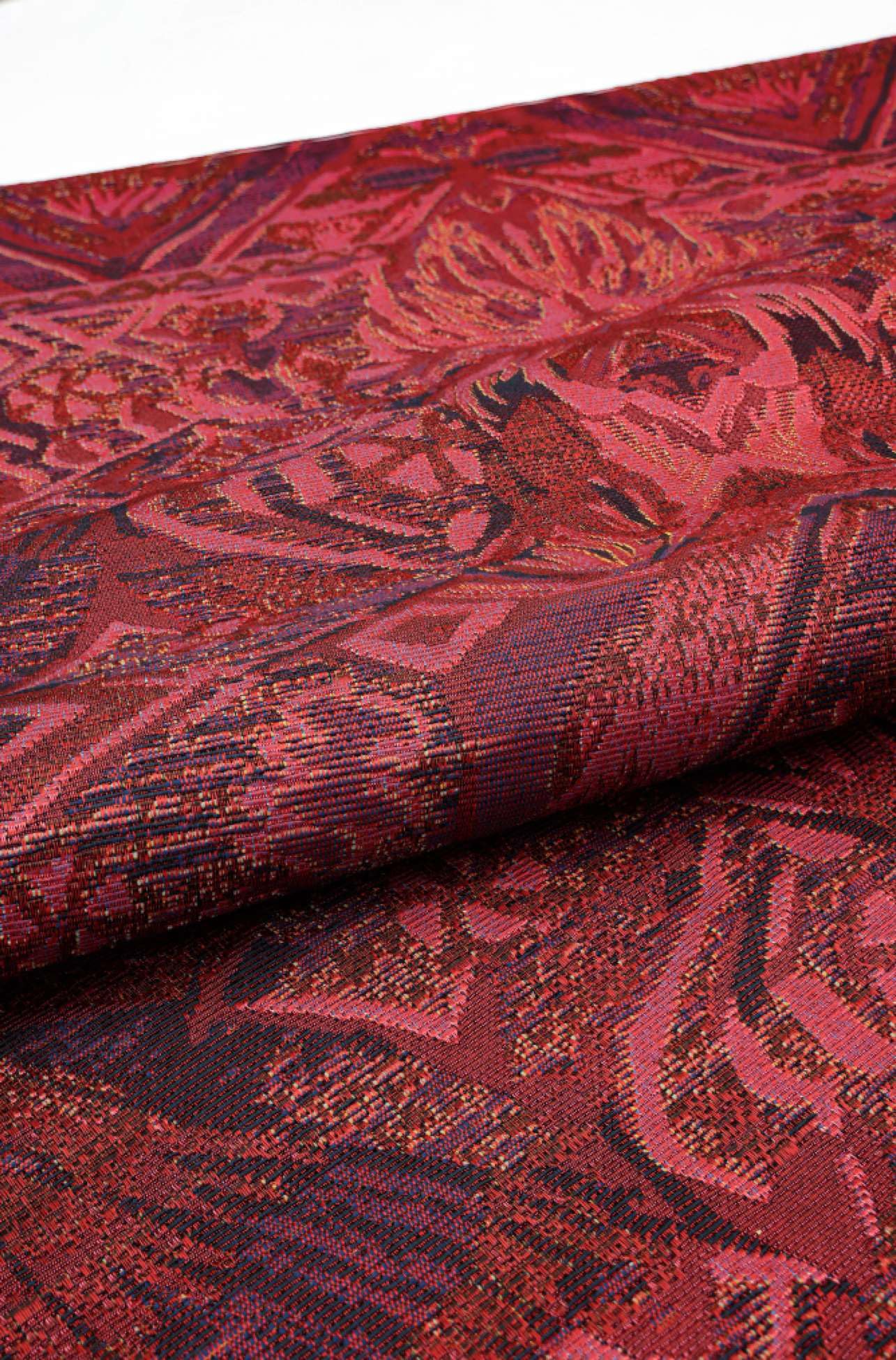 RugVista Amour, Alfombra Interior y Exterior, Orientales, 160 x 230 cm, Rectangular, Pelo Corto, Patio, Lavado a Mano, Resistente los Rayos UV, Oscuro Rojo