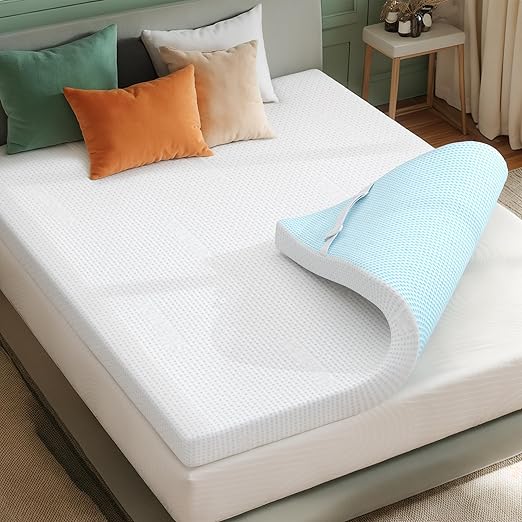 CHUN YI 4 Inch Gel Memory Foam Mattress Topper Cal King, Ventilated Breathable Bed Topper with Rayon from Bamboo Cover, Mattress Pad for Pressure Relief, CertiPUR-US Certified