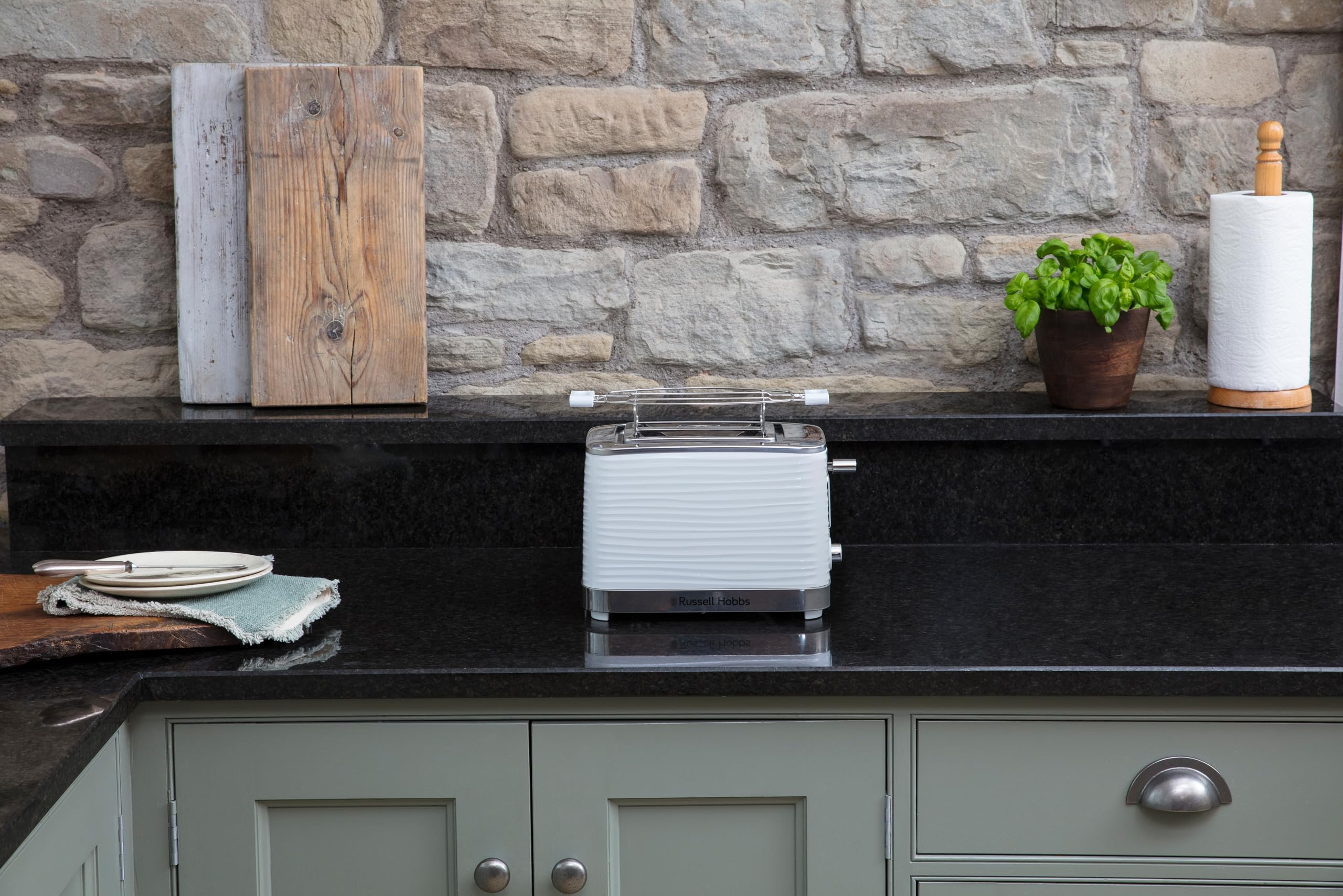 Russell Hobbs Tostadora Inspire, Plástico Texturizado, Blanco 24370-56 + Hervidor de Agua Eléctrico Inspire 1,7 litros 24360-70 + Cafetera de Goteo Inspire 24390-56