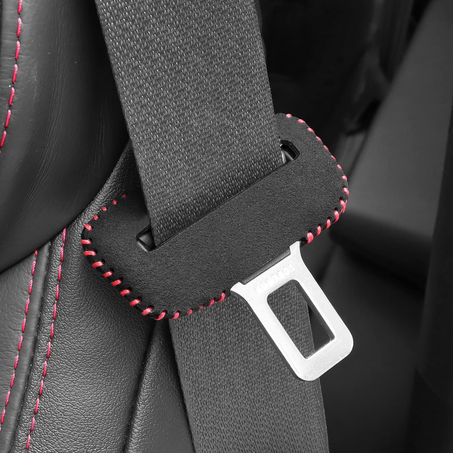 KUNGKIC Car Safety Belt Buckle Covers For 2021-2025 toyota GR86 Subaru BRZ 9002 color Italian suede Seat Belt Clips Cover Anti-Scratch Seat Belt Buckle Protector Car Interior Accessories 2Pcs Red Line