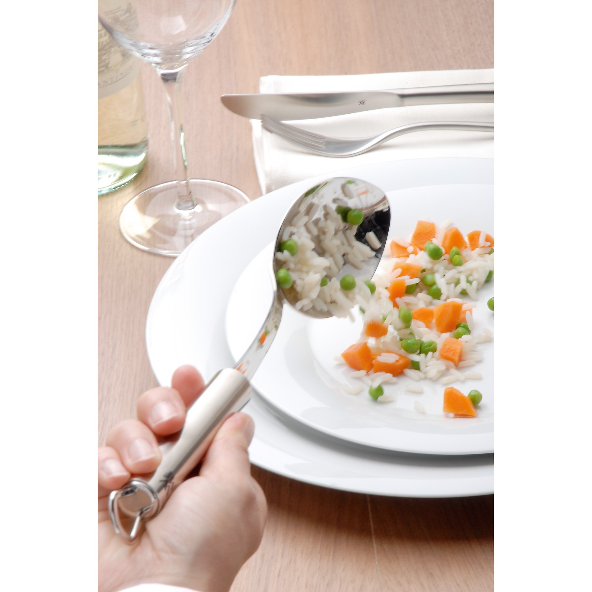 WMF Profi Plus Küchenhelfer Set 6-teilig, Hängeleiste mit 5 Helfer, Schöpflöffel, Schaumlöffel & Profi Plus Servierlöffel 32 cm, Cromargan Edelstahl teilmattiert, spülmaschinengeeignet