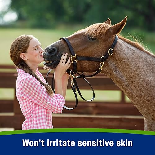 Miniatura 3 de Farnam Equisect - Repelente botánico de moscas a base de agua con aroma a hierbas para caballos, perros y gatos, 32 onzas