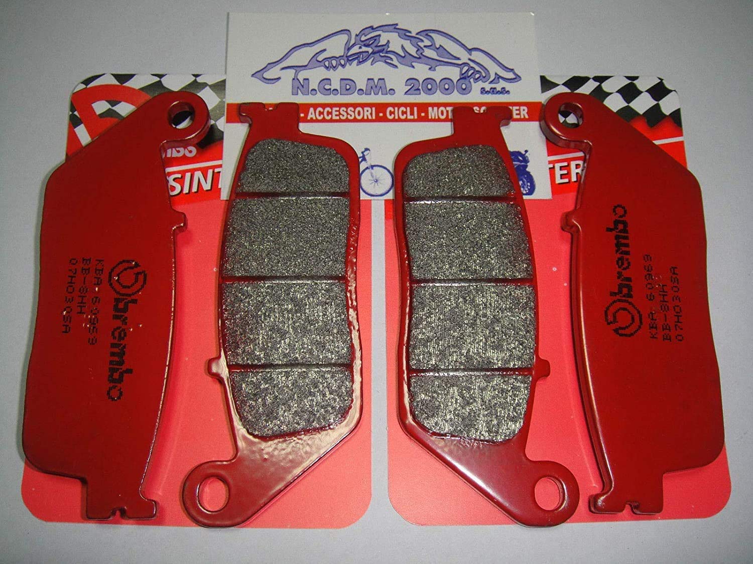 PASTIGLIE BREMBO ROSSE ANTERIORI 675 STREET TRIPLE 08 > 07HO30SA