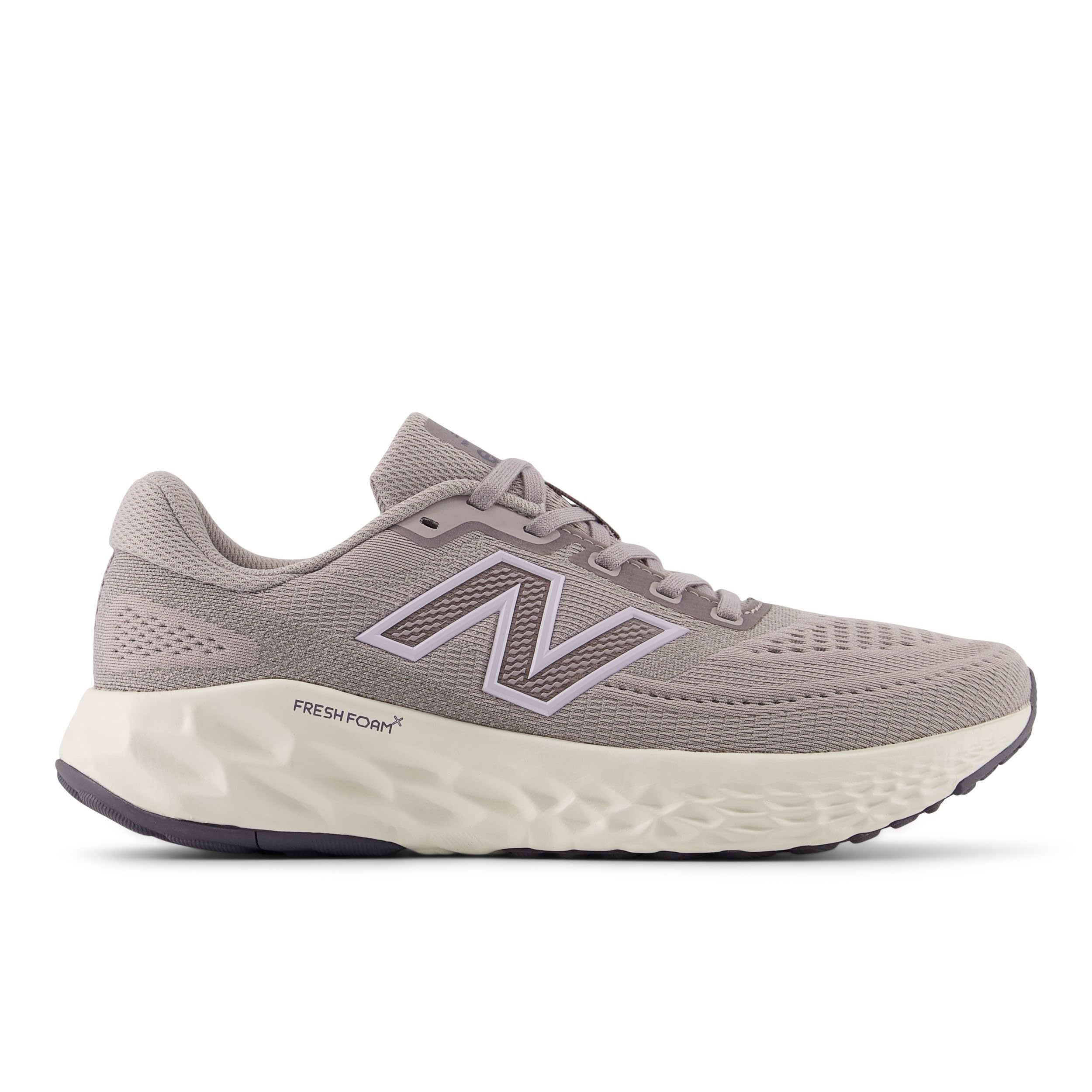 NEW Balance EVOZ Sneaker
