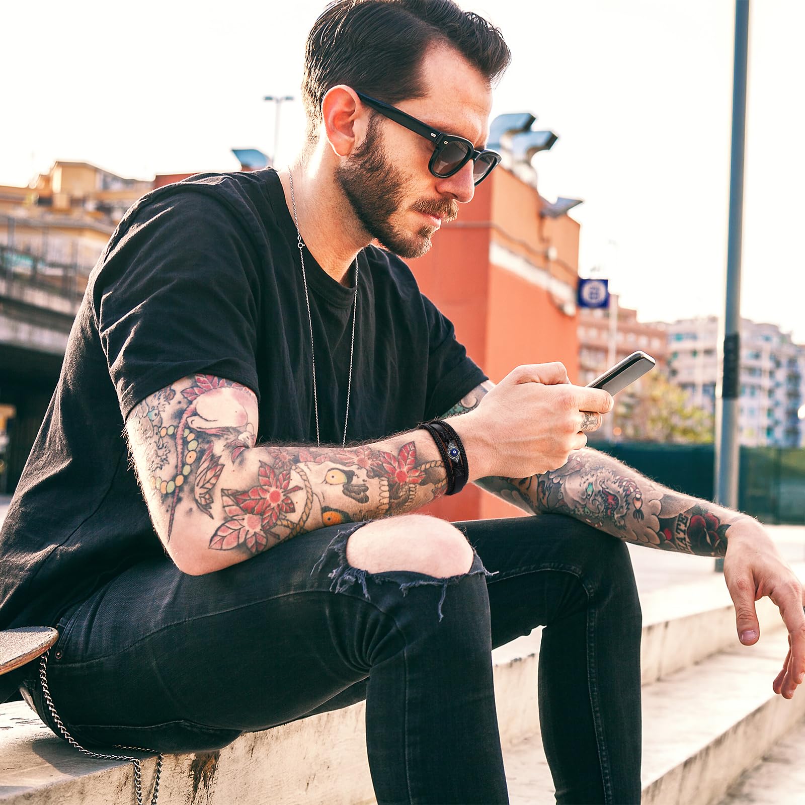 JewelryWe Pulsera de piel para hombre de acero inoxidable: Retro Cruz Infinity símbolo de infinito Calavera Daga, varias capas, pulsera de piel trenzada con grabado para hombre