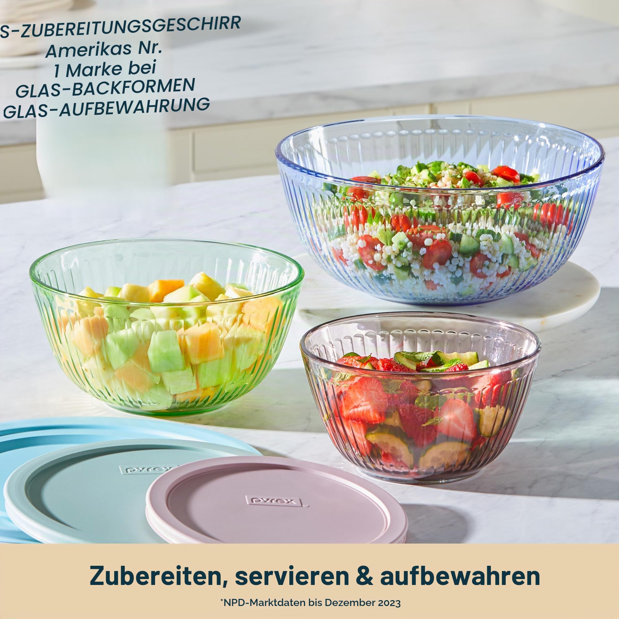 Pyrex Colors Rührschüsseln aus getöntem Glas mit Deckel, platzsparendes Set zum Zubereiten und Backen, 1,3 l, 2,3 l und 4,5 qm, Rosa, Grün, Blau, 3 Stück