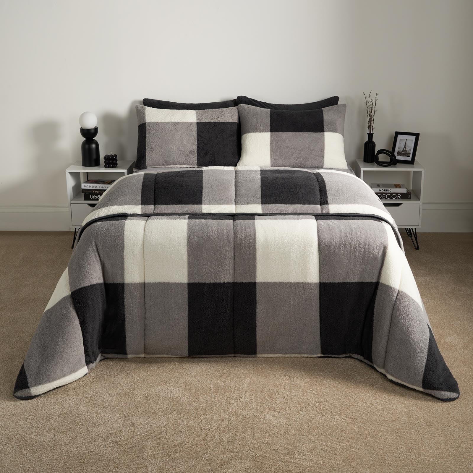 OHS Check Coverless Duvet Pillowcase Teddy Fleece Gingham 10.5 TogGreyDouble from B&Q