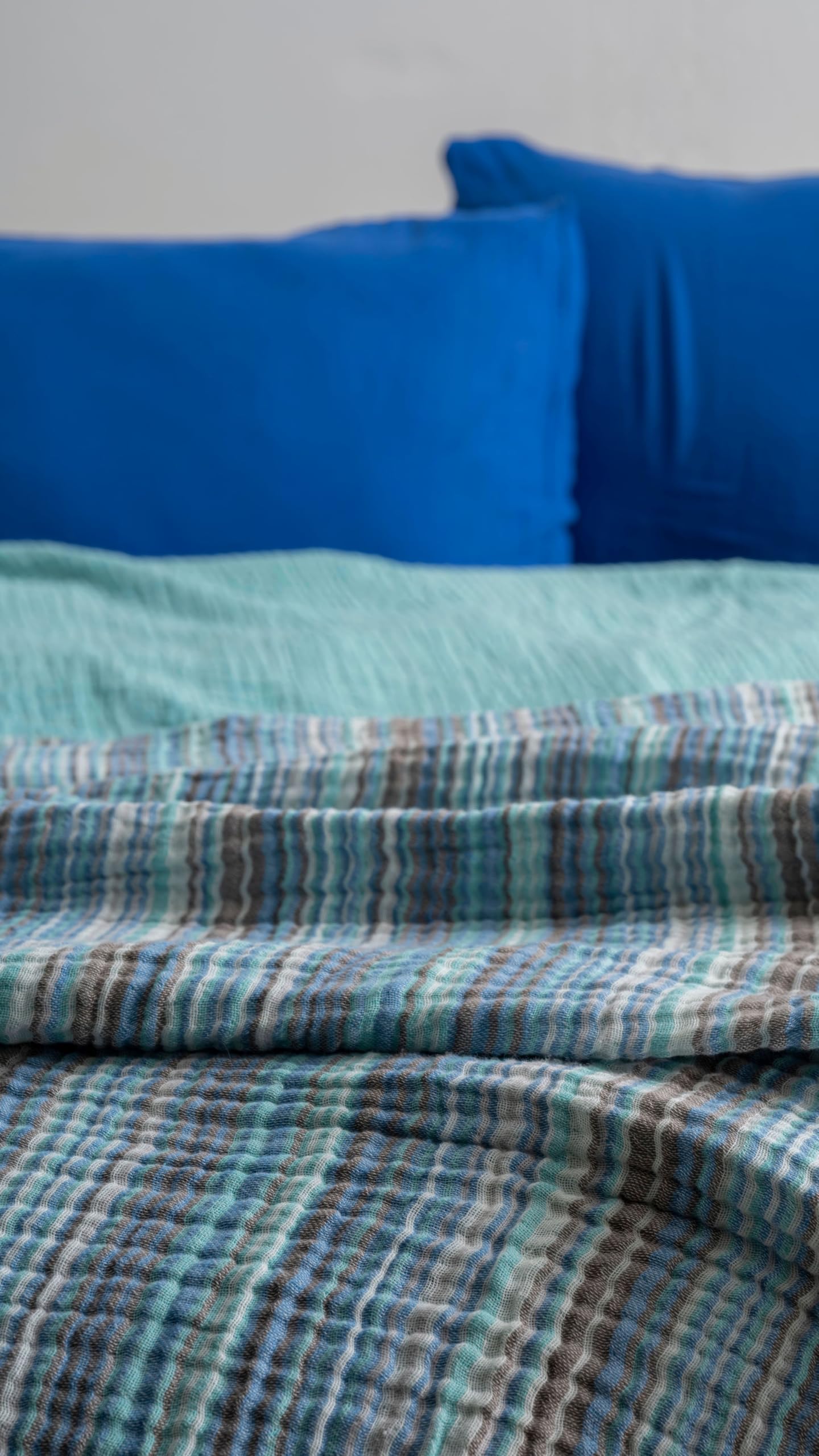 RAYME TEKSTIL Boho Çizgili Yatak Örtüsü 4 Katlı Müslin%100 Pamuk Yumuşak Lüks Yazlık Pike Çift Kişilik Battal Boy 240x260 cm (Mavi)