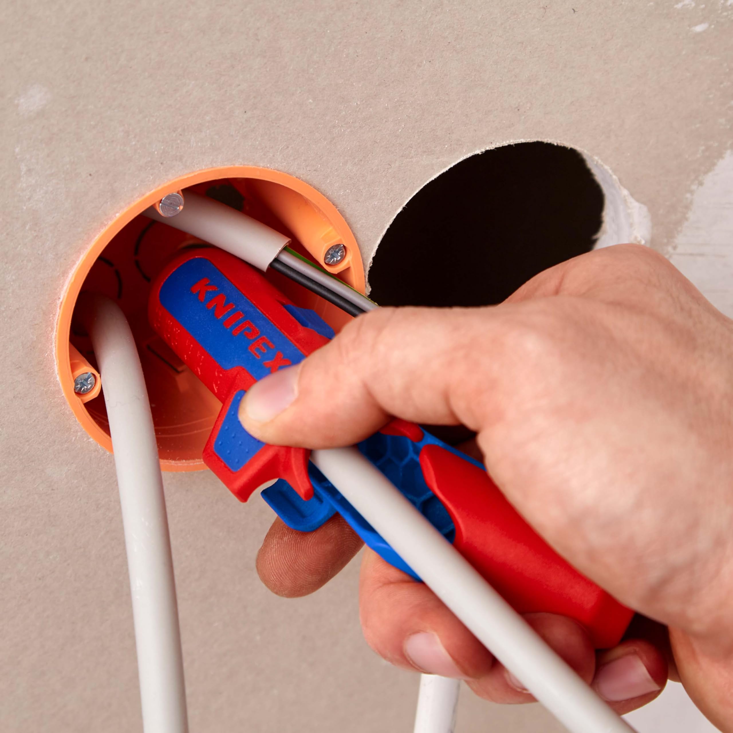 KNIPEX ErgoStrip PV utensile spelacavi 135 mm 16 95 03 SB