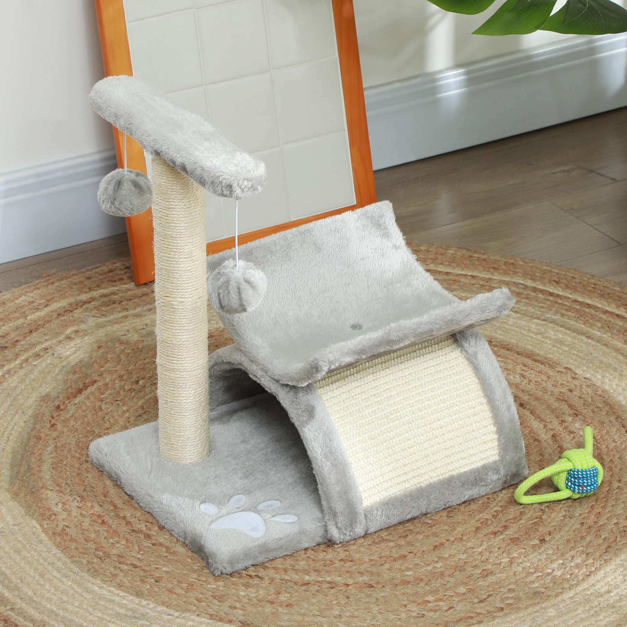 PawHut Tiragraffi per Gatti in Peluche con Cuccia, 40x30x43cm, Grigio | Graffiatoio e Palo in Sisal, 2 Palline