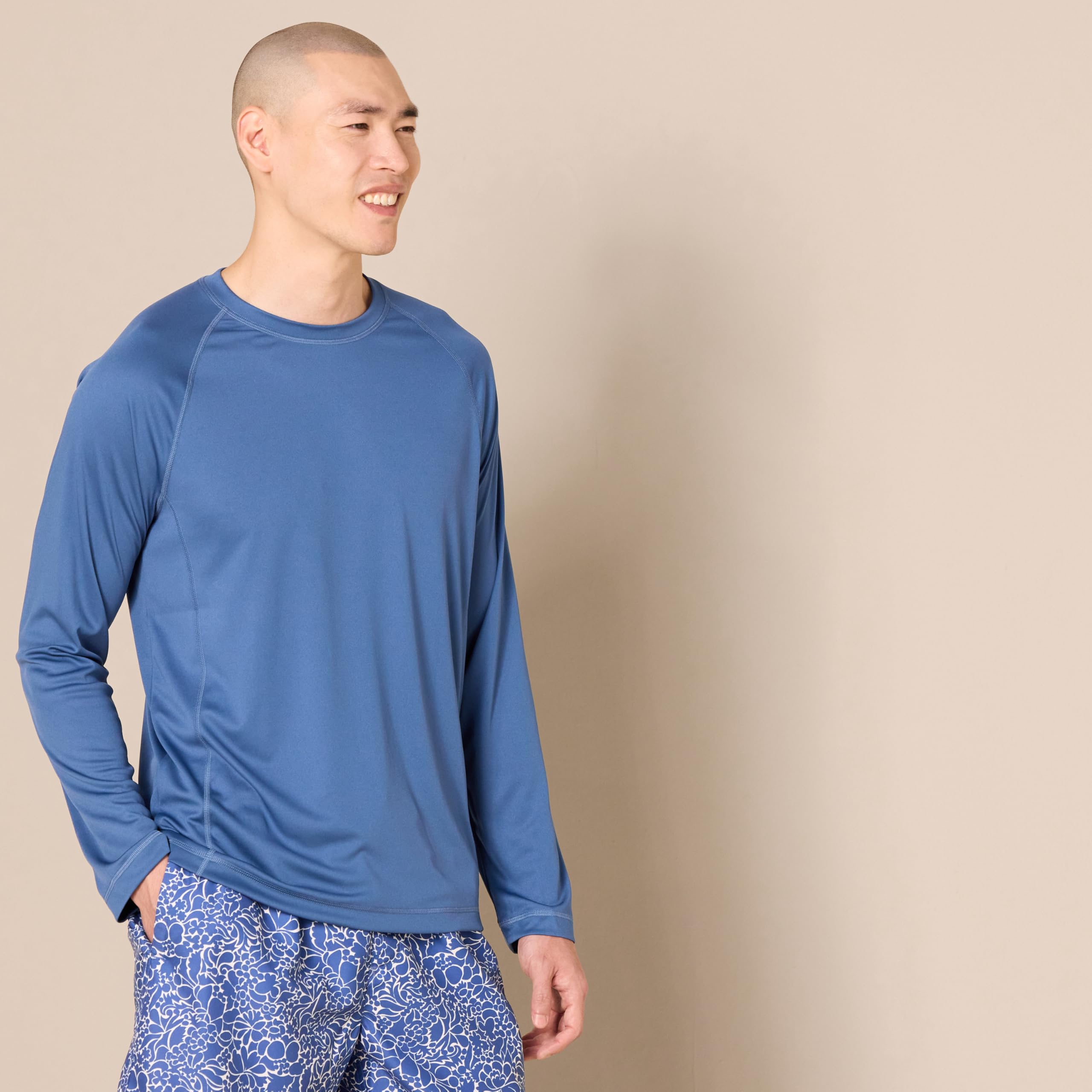 Amazon Essentials Hombre Camiseta de Bañador, de Secado Rápido y Manga Larga