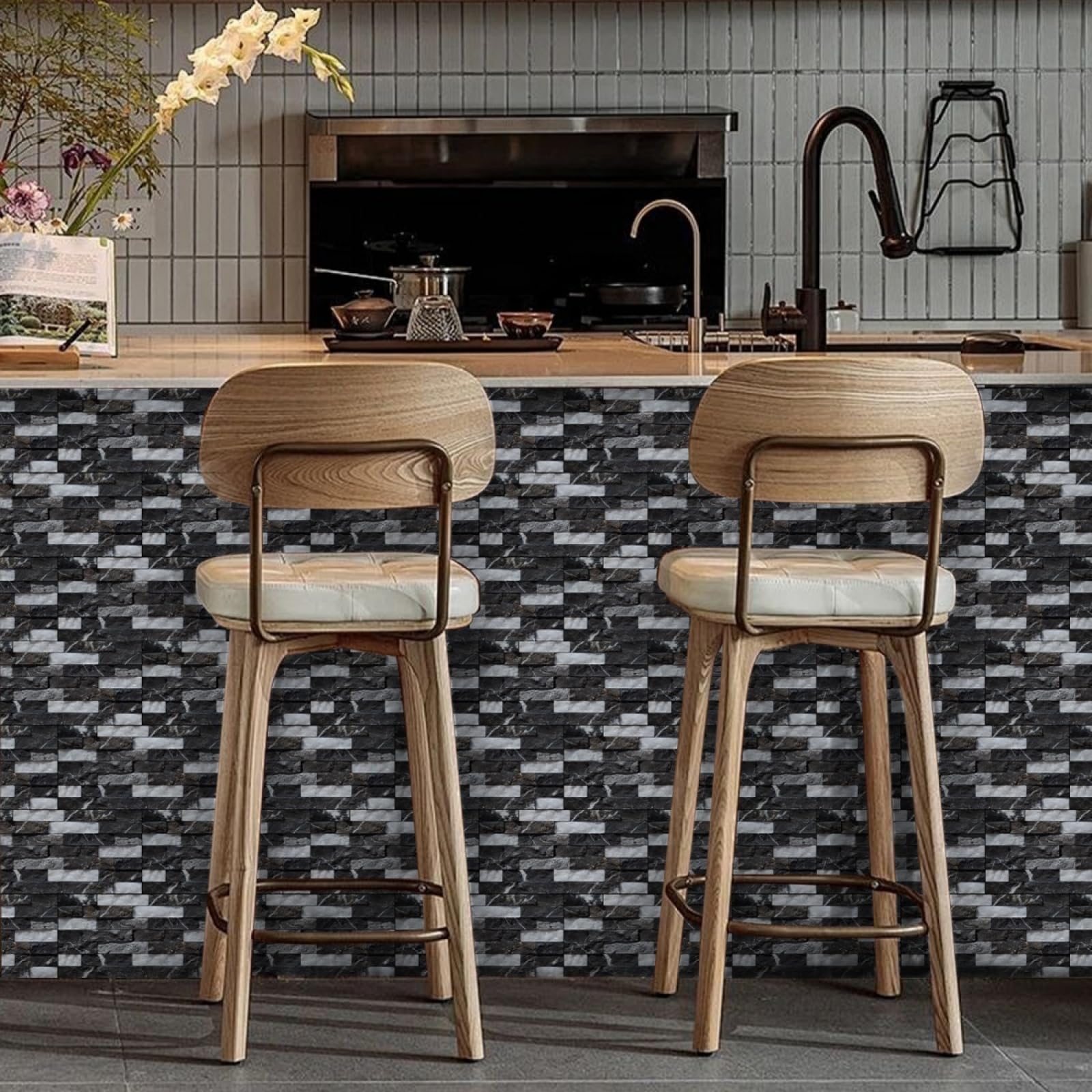 Adesivi per Piastrelle da Cucina in PVC autoadesivi, Effetto Marmo Nero e Grigio, Resistenti, per pareti e Pavimenti del Bagno, antiolio e Rimovibili, 15x30 cm/18 Pezzi.