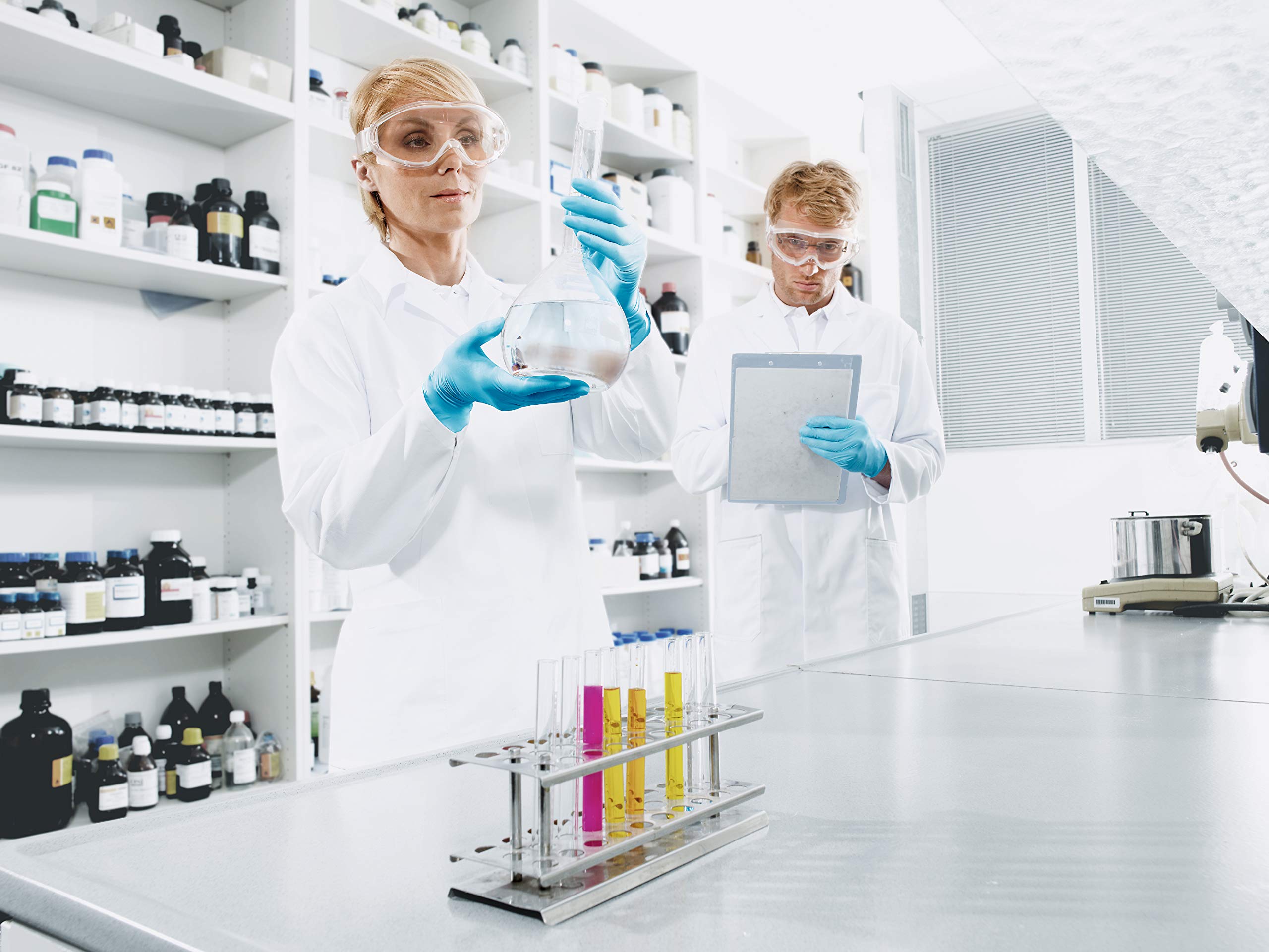 Uvex 239 Abrigo de trabajo para mujer - Abrigo blanco de laboratorio para mujer, manga larga y corte entallado