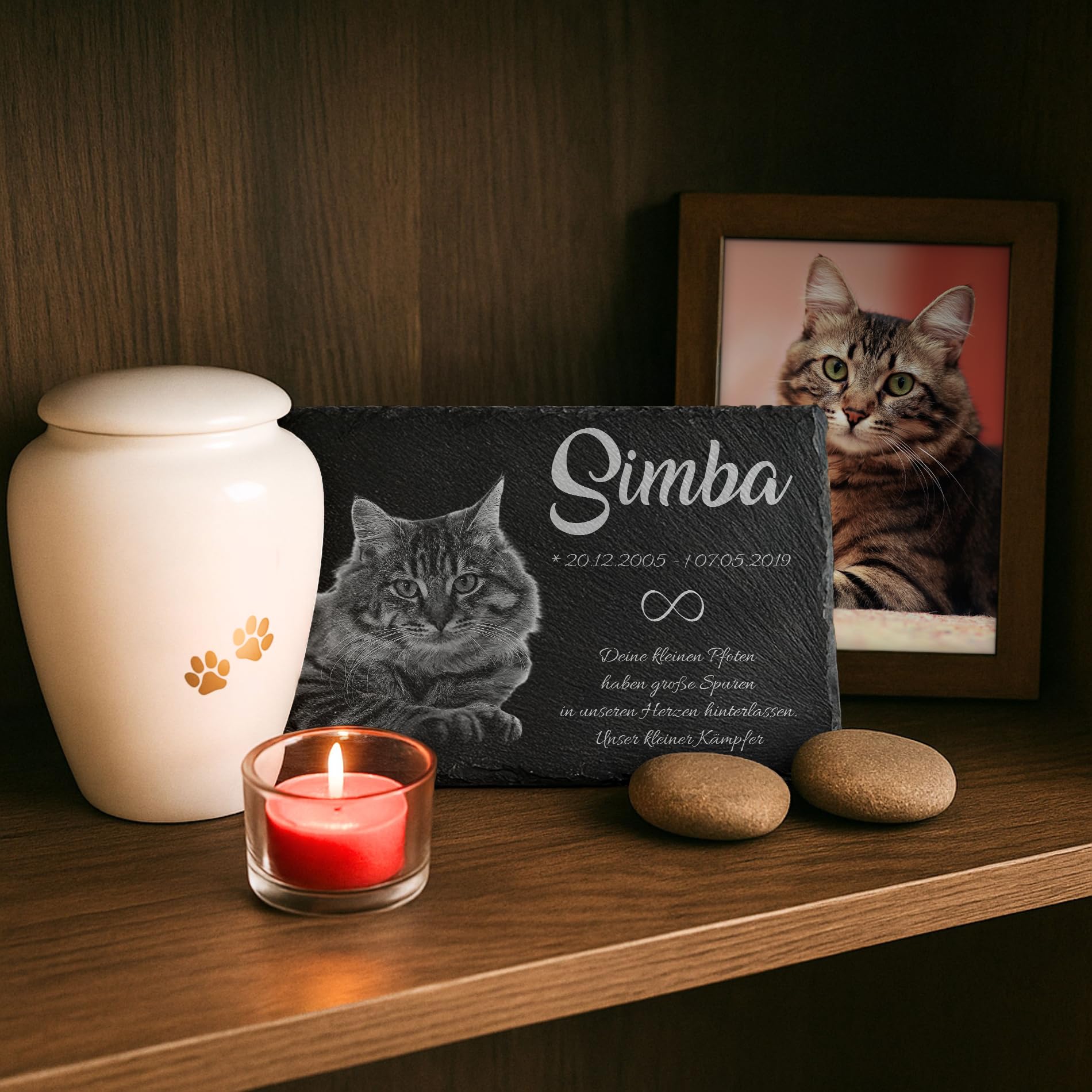 CHRISCK design Tier Grabstein Katze - Katzengrabstein aus Schiefer mit Gravur - Wetterfester Gravurschutz - Große Motivauswahl! - Grabplatte mit Foto - 22x14 cm o. 30x20 cm - Gedenkstein Hund