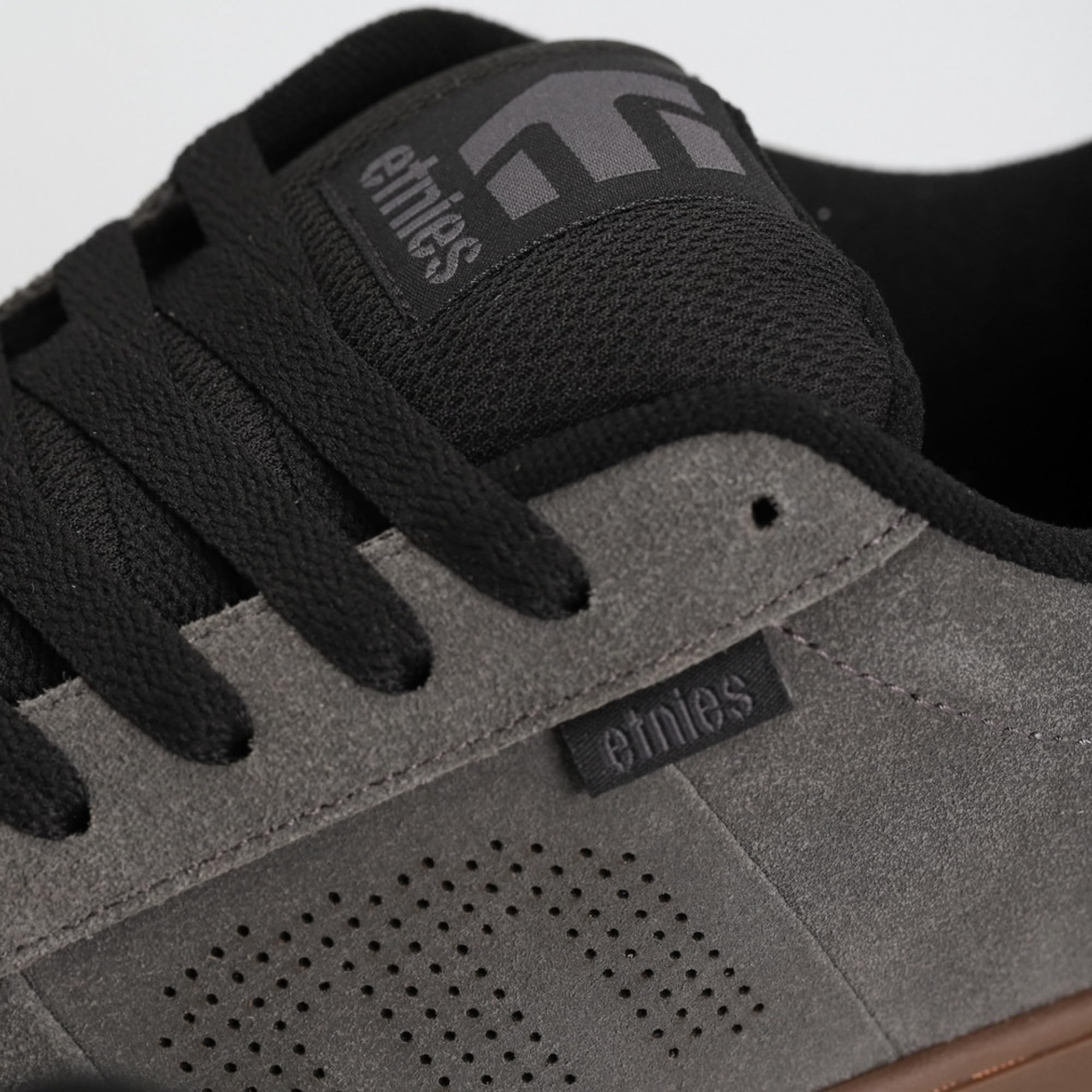 Etnies Kingpin - Skate Cupsole Iconique, Construction Renforcée, Confort Coussiné, Baskets du Quotidien