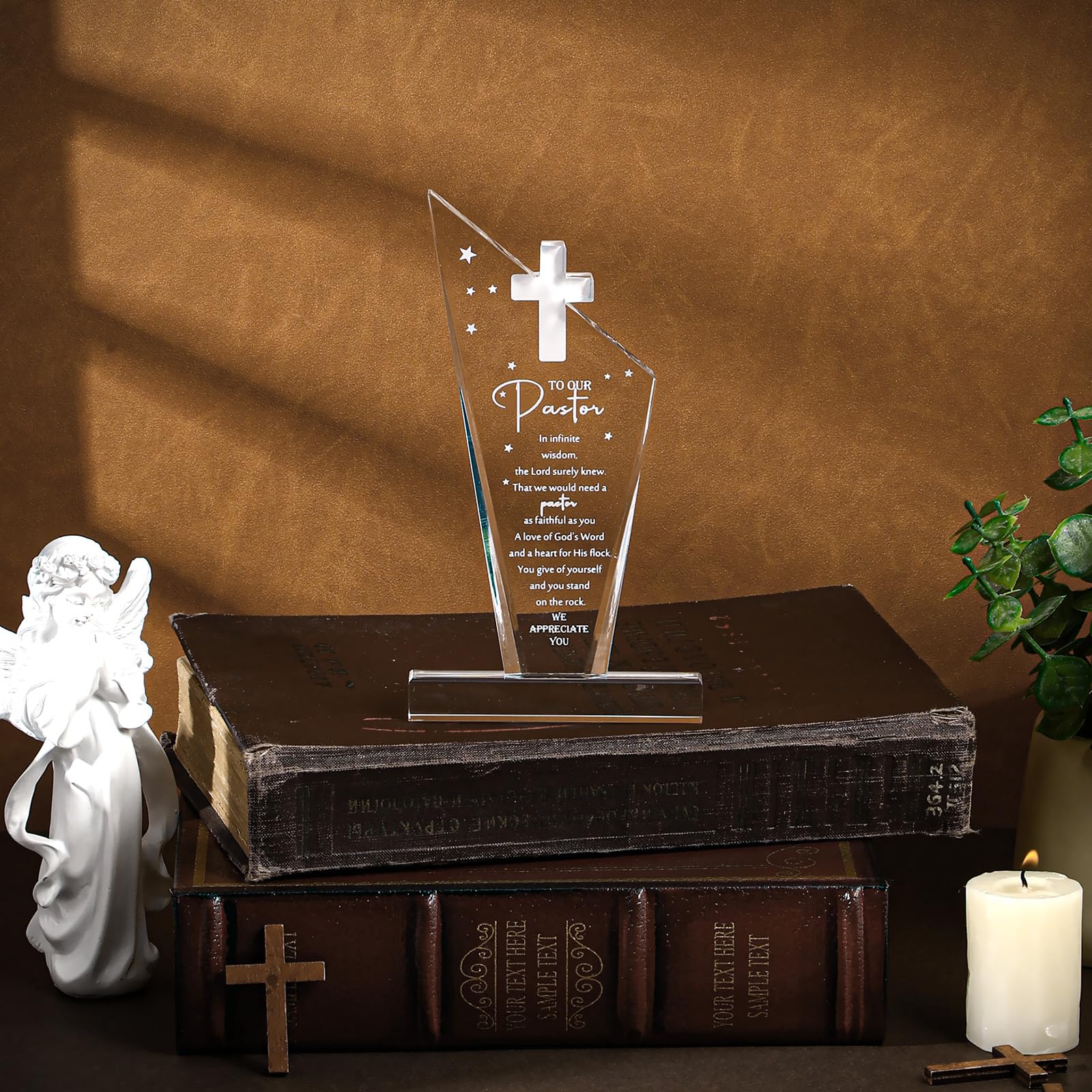 Kosiz 1 Pcs Pastor Christian Gift Appreciation Decorations Acrylic Cross Plaques for Men Women Church Father's Day Retirement Keepsake Religious Thank You Decor Gratitude Saying Sign (Classic Pastor)