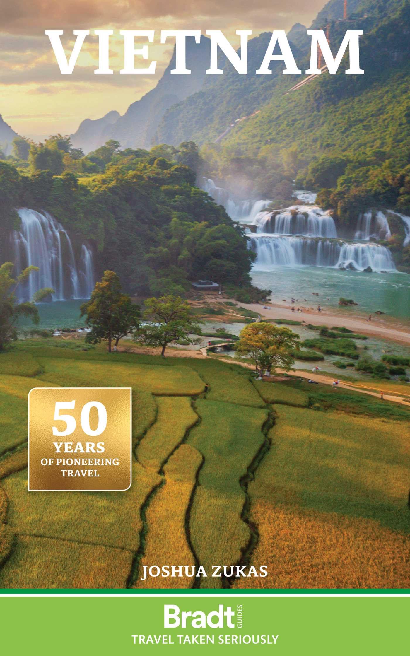Vietnam by Joshua Karl Zukas - 9781804692035