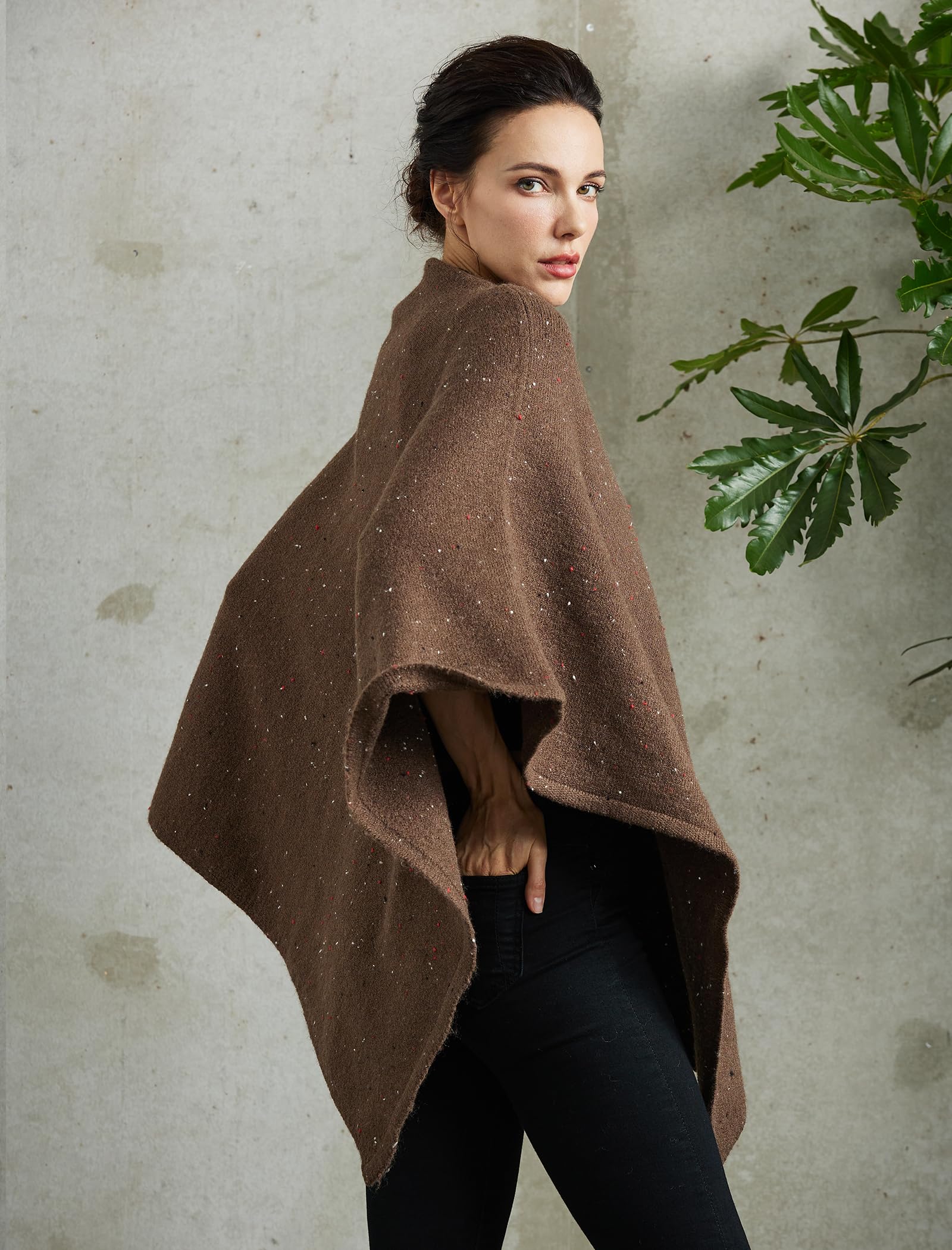 BEAUTELICATE Poncho Damen Winter Gestrickte Poncho Cape Tweed Wolle Strickponcho Elegant ärmellos Pullover Cape Asymmetrische Stola für Herbst Winter Festlich Frühling Weihnachten