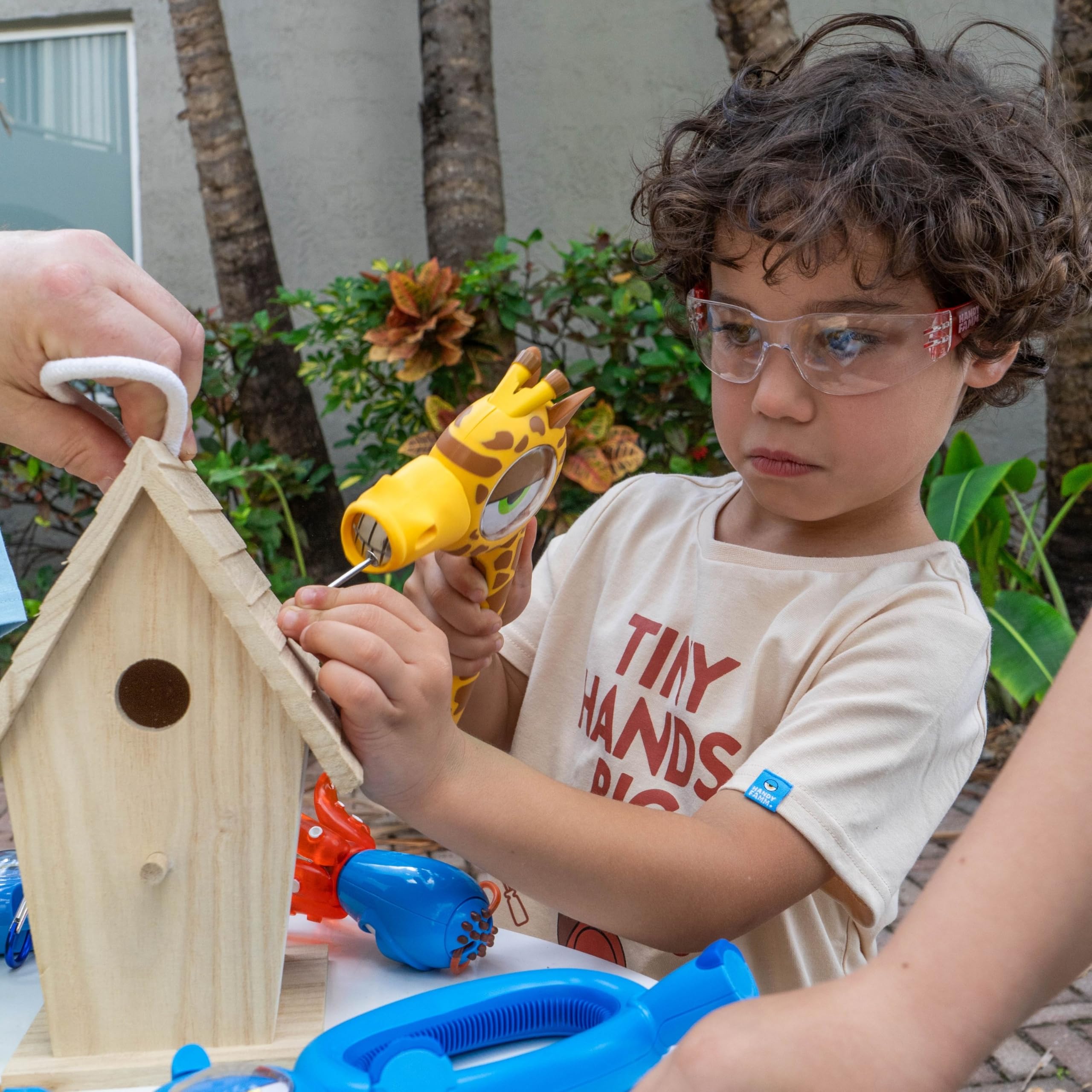 Handy Famm Gafas de seguridad para niños, gafas protectoras ligeras y resistentes a los arañazos para niños
