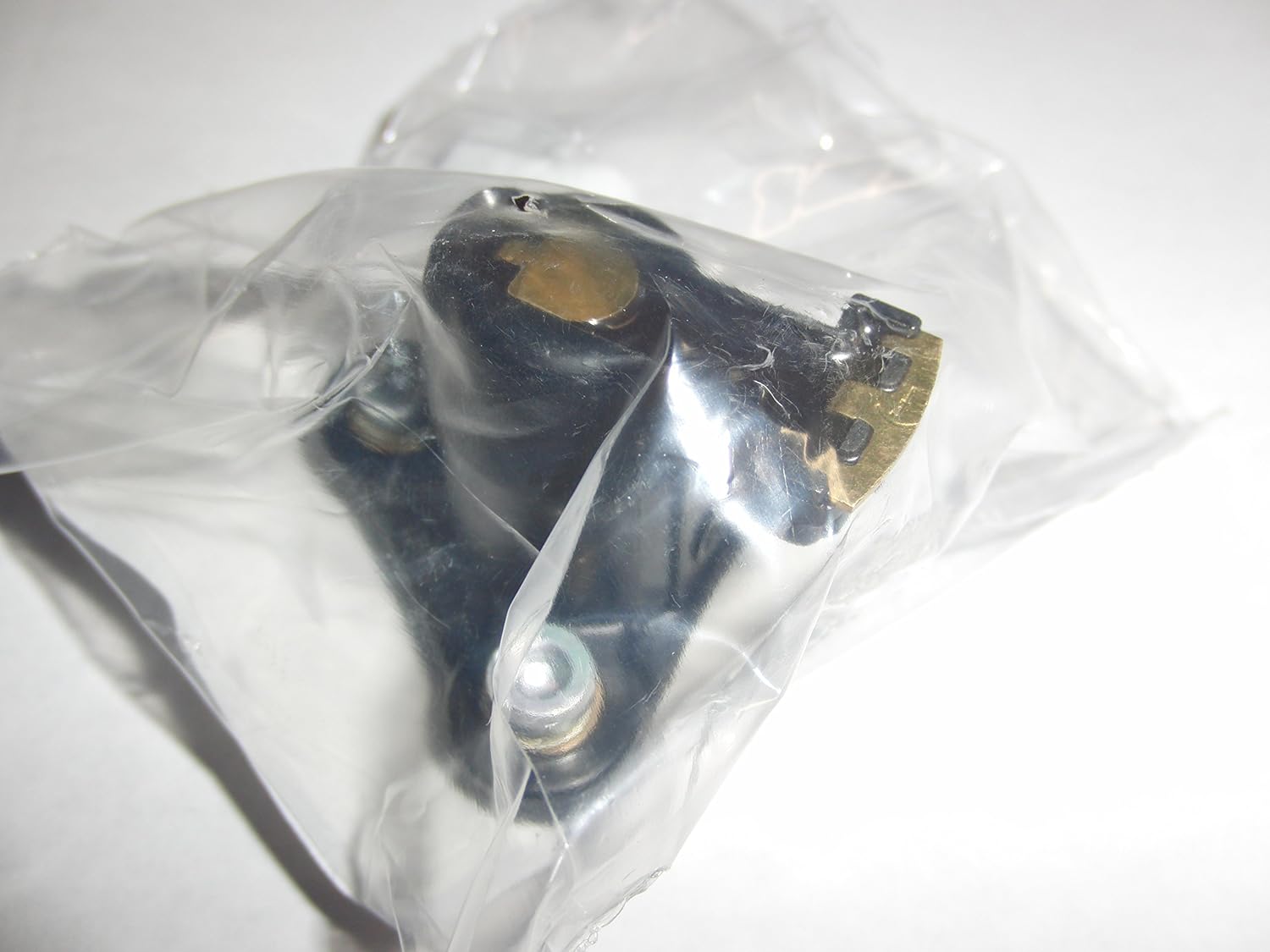 Volvo 1367783, Distributor