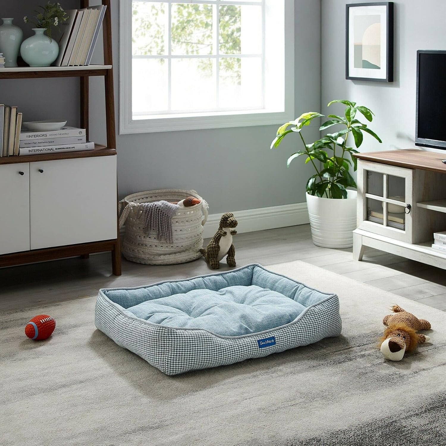 review Sam's Pets Arlo Orthopedic Blue Plaid Dog Bed with Soft Fabric, Easy Cleaning, Non-Slip Grip, Modern Design, Medium