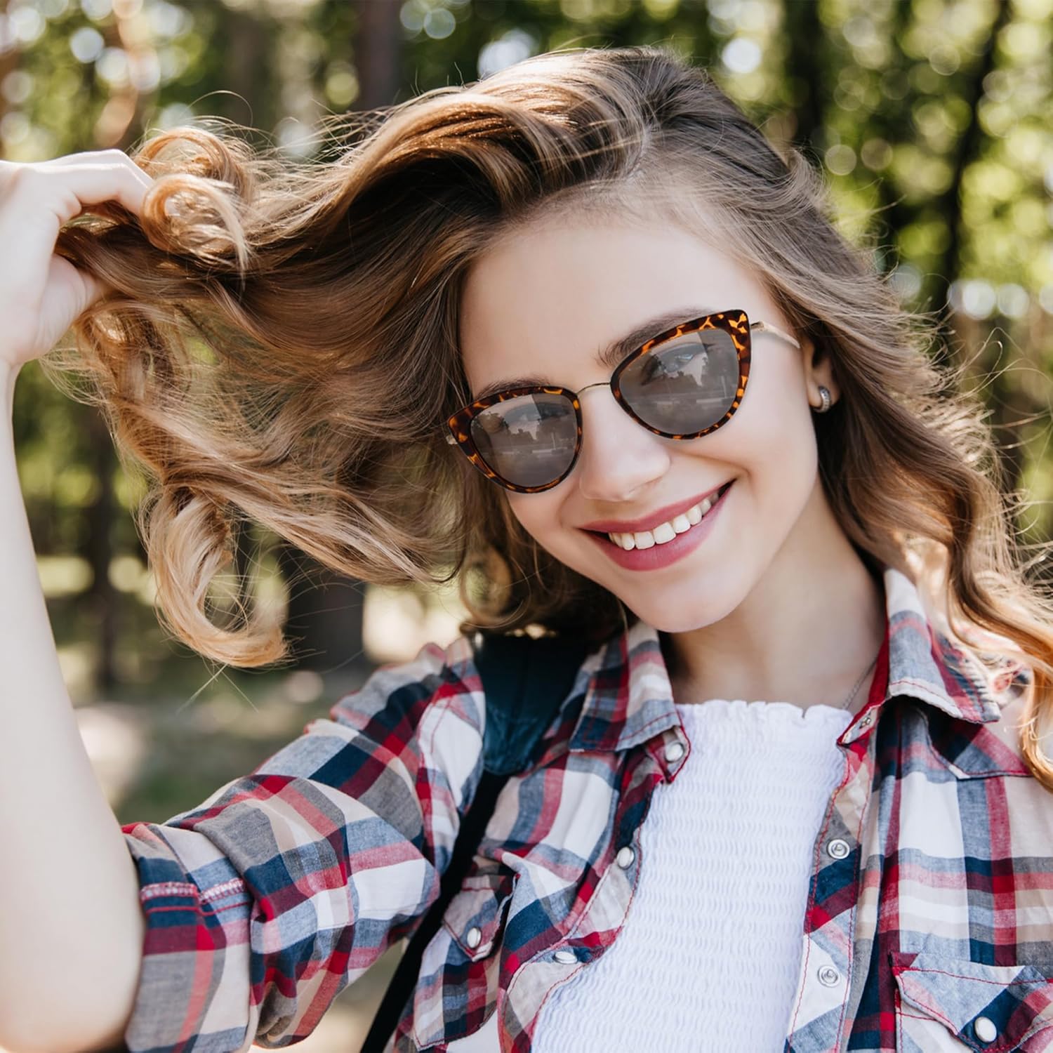 FAA'N Retro Big Frame Cat Eye Polarized Sunglasses Women with Spring Hinge - Image 5