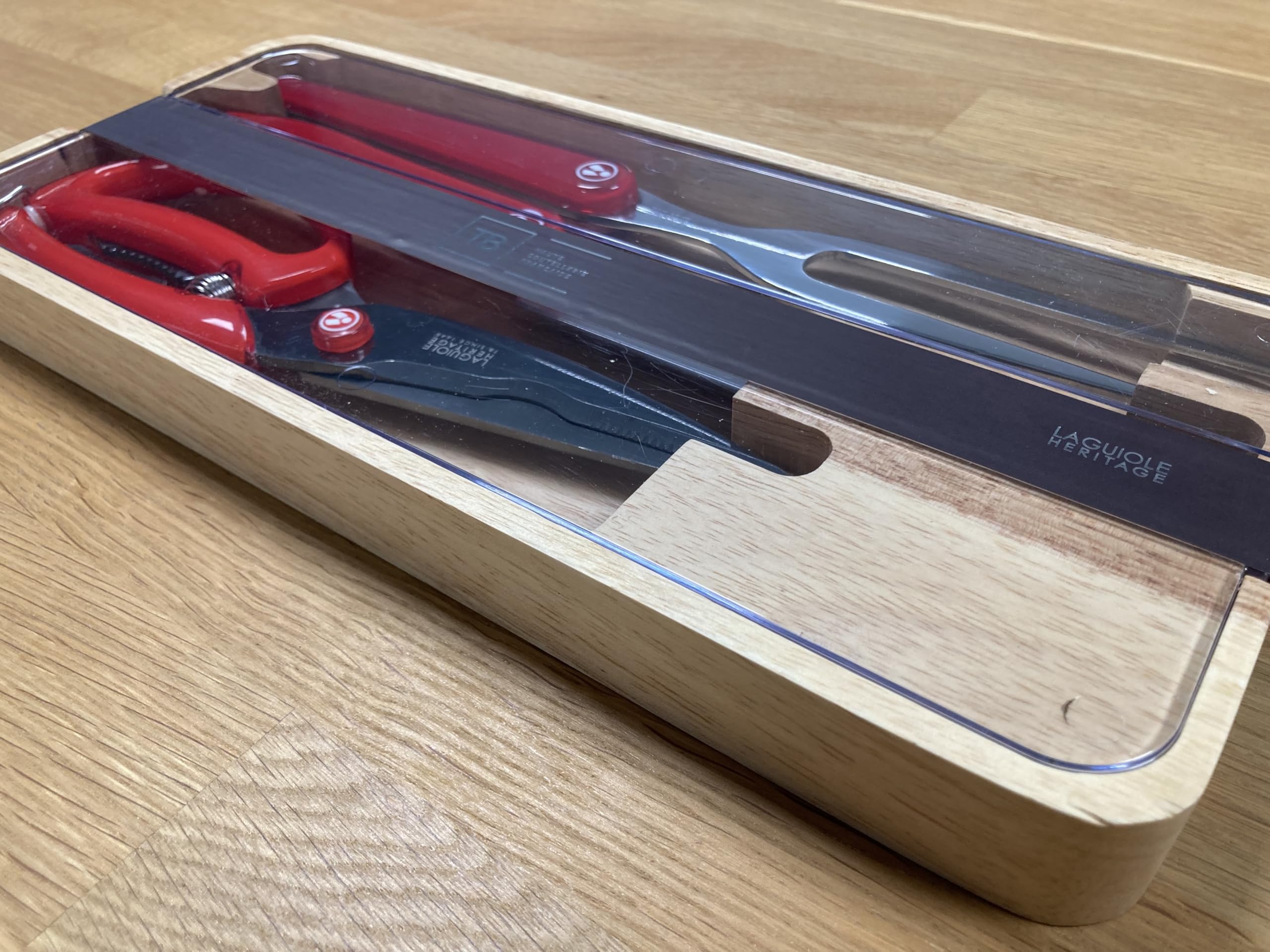 Coffret de service à découper - Collection Acidulé Rouge