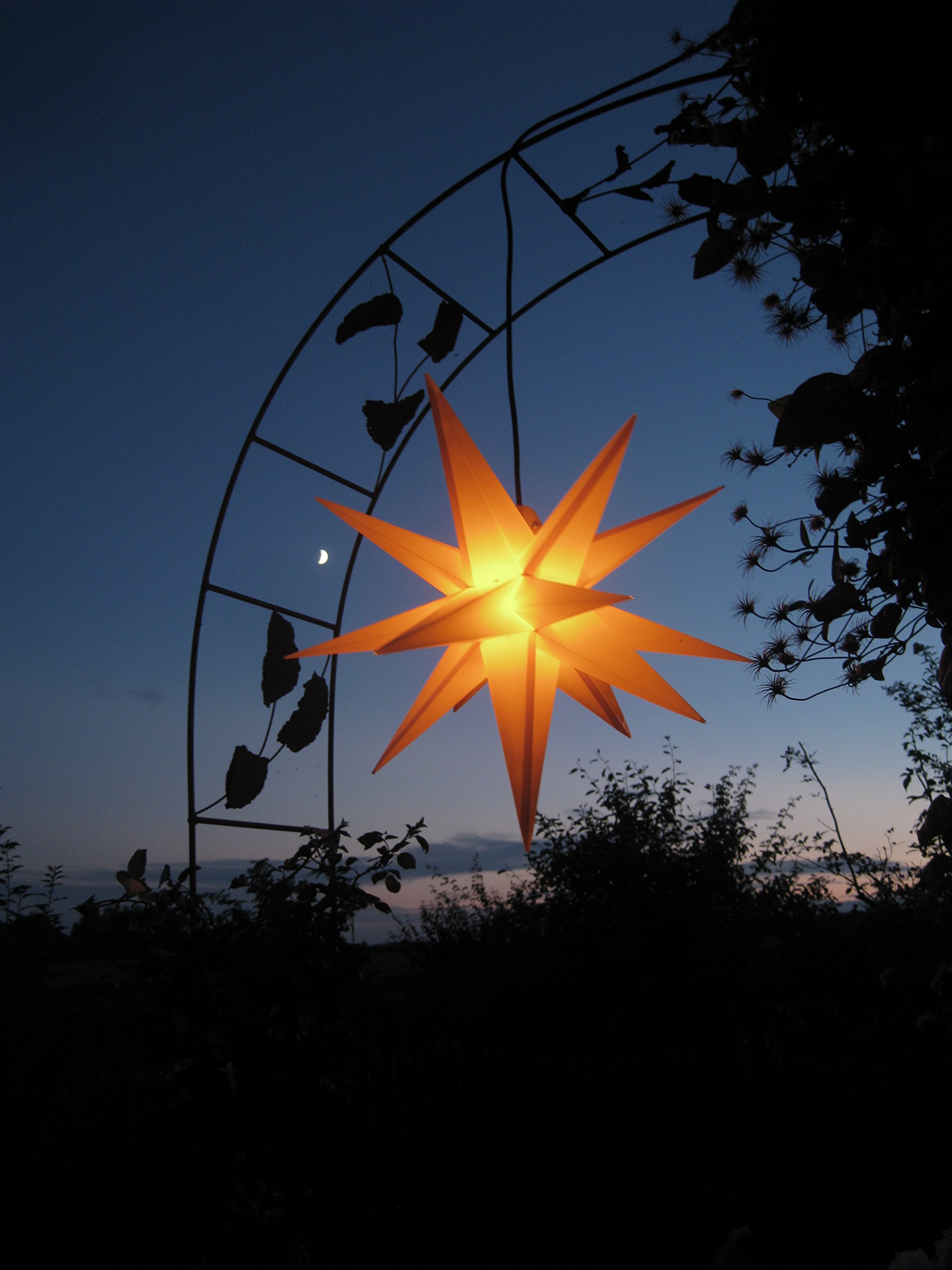 Außenstern gelb mit auswechelbarer LED - beleuchteter Stern 55-60 cm Adventsstern Weihnachtsstern Leuchtstern Faltstern wetterfest
