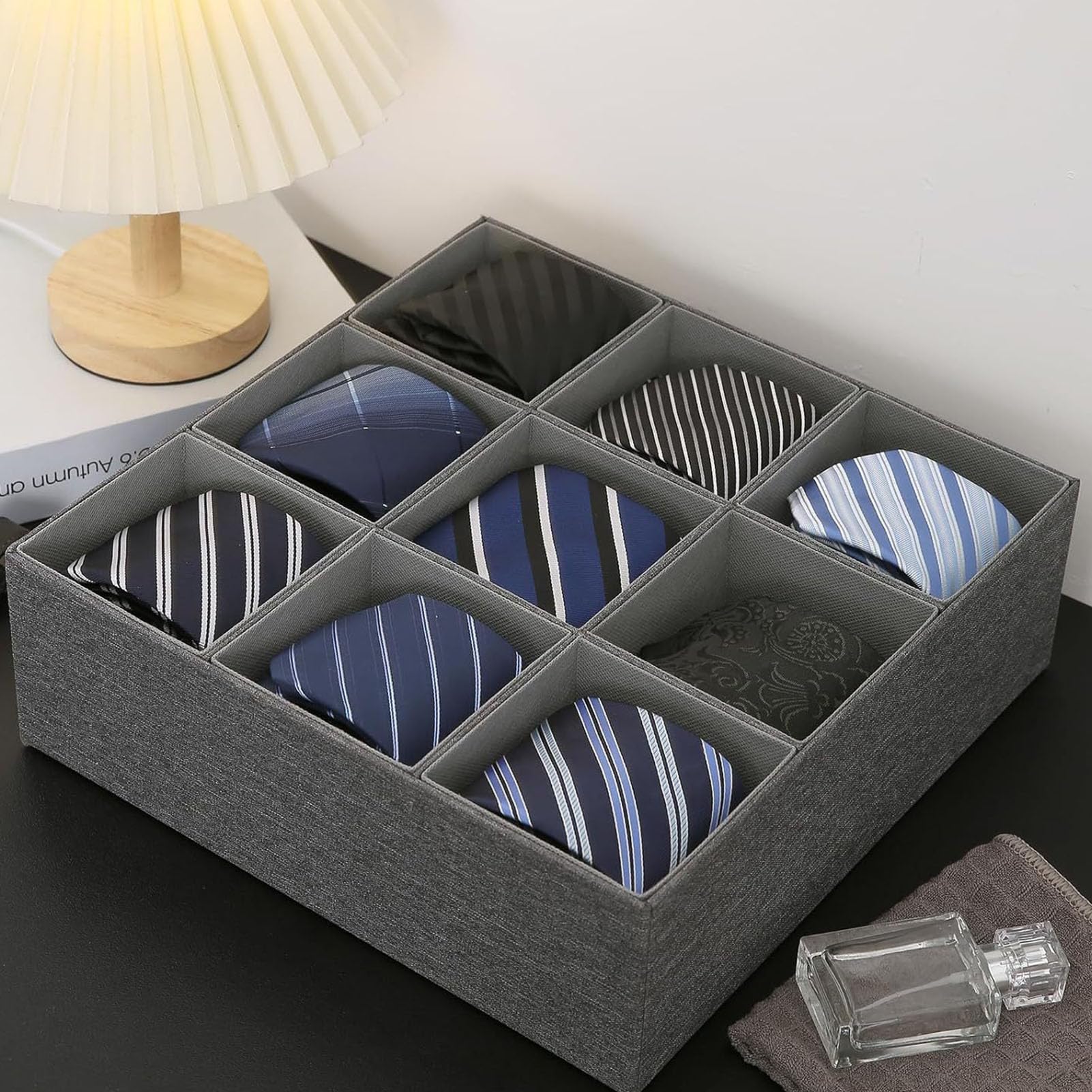 Denash Organizzatore per Cassetti, Scatola Portaoggetti per Armadio a 9 Scomparti per Biancheria Intima, Calzini, Cravatte, Cinture, Divisorio Pieghevole in Tessuto per Biancheria (GREY)