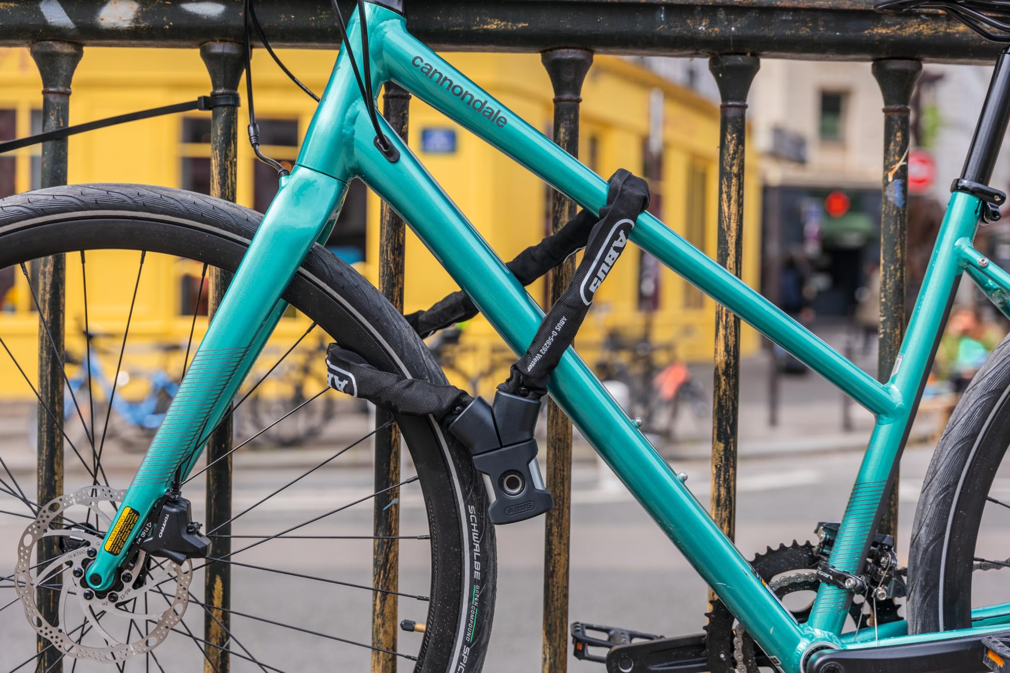 Amazon.com: ABUS Lock Chain Combo Yardo 7807F/110 BK Chain Lock