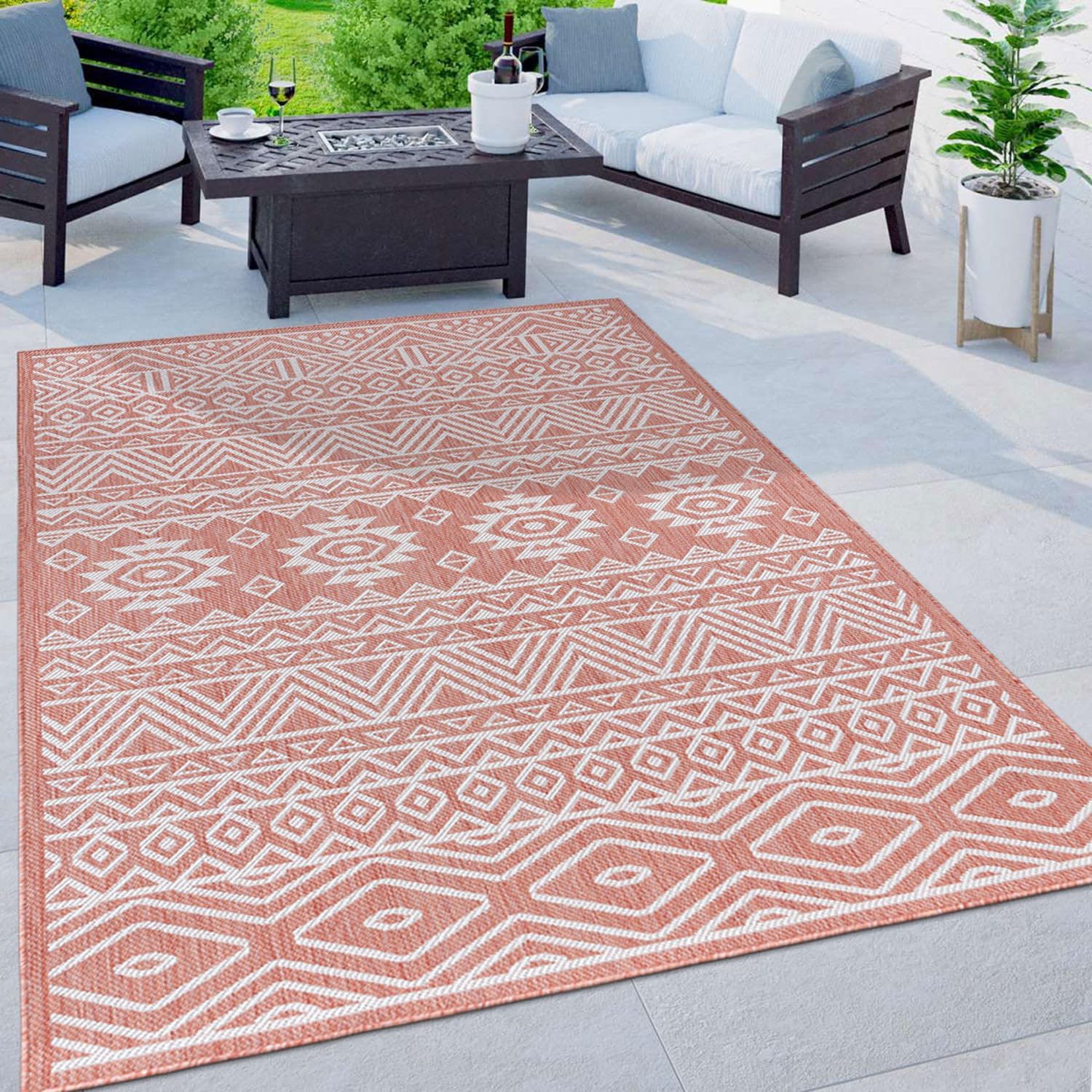 Rugshop Lecce Distressed Geometric Bohemian Textured Flat Weave Easy Cleaning Outdoor Rugs for Deck,Patio,Backyard Indoor/Outdoor Area Rug 5' x 7' Terra 5' x 7' (Rectangular) Terra