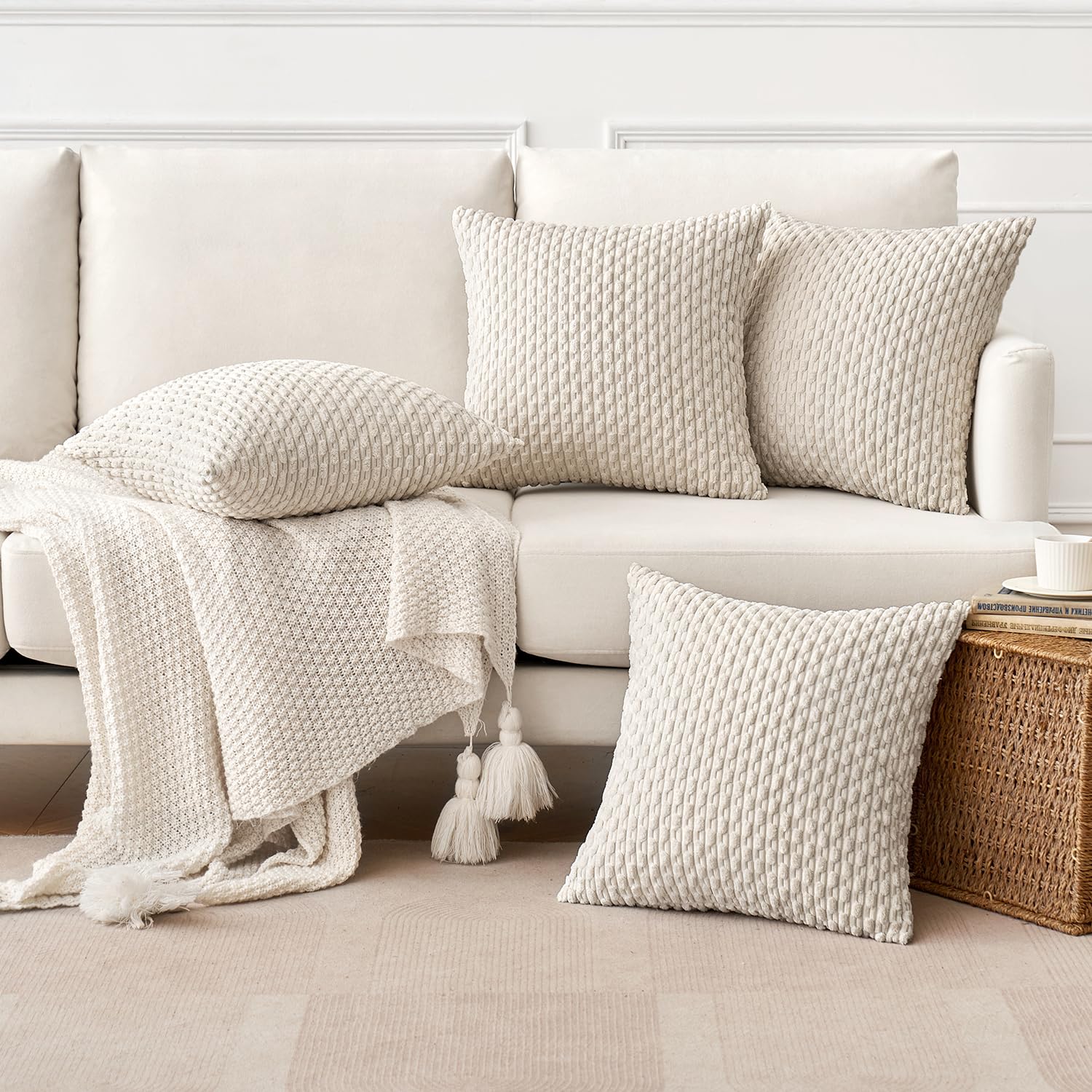 MIULEE Kordsamt Kissenbezüge 4er Set Kissenbezug Dekorative Kissenhülle Moderne Sofakissen Kissen Zierkissen Couchkissen für Sofa Dekokissen Wohnzimmer Schlafzimmer 50x50 cm Beige