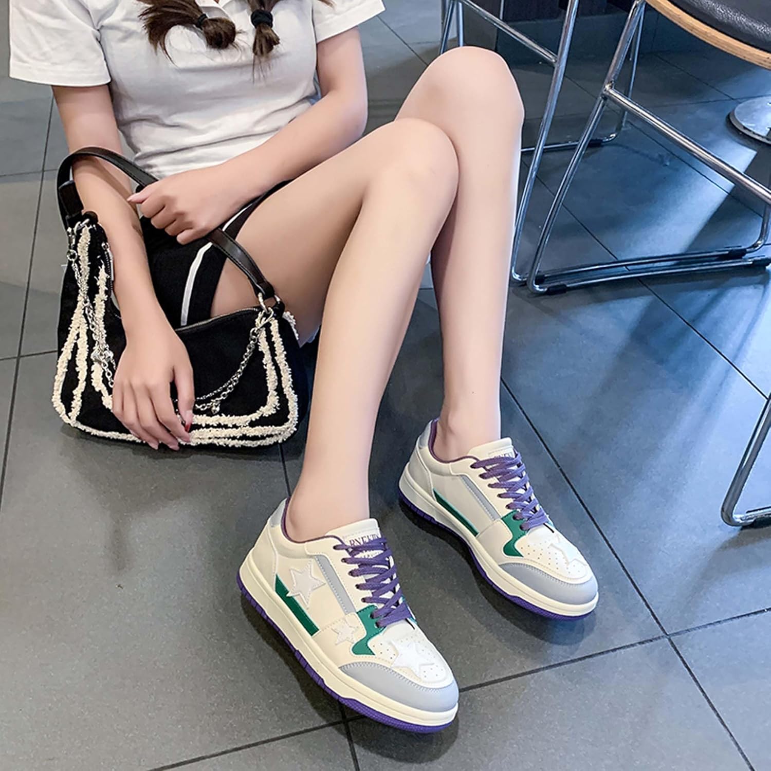 Women's Lace Up Low Cut Skateboard Shoes with Anti Slip and Wear-Resistant Rubber Soles Casual Sports Shoes Fashionable Short Distance Running Shoes Breathable and Comfortable Work Shoes