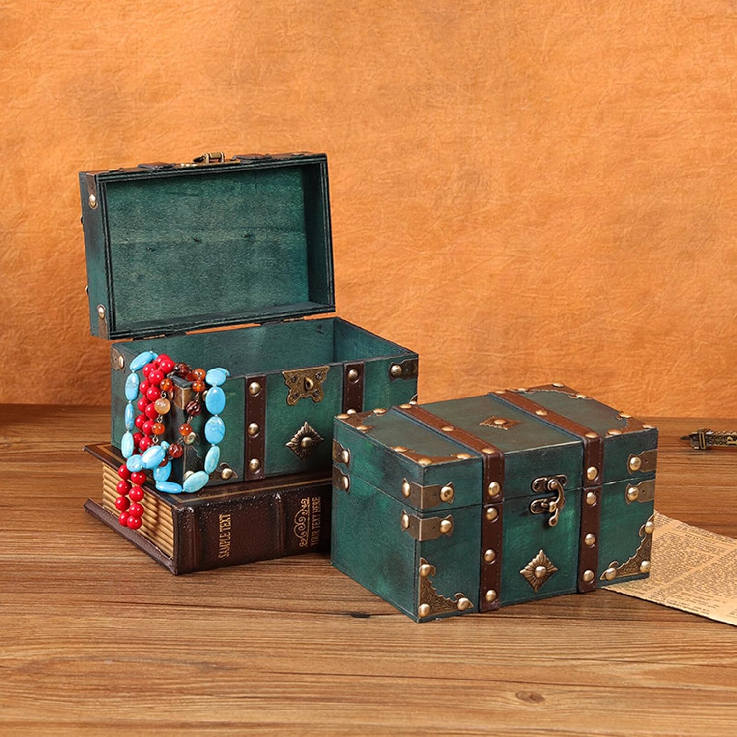 Vintage Wooden Treasure Chest Box with Lock Small Rectangle Antique Wood Jewelry Storage Boxes European Decorative Handmade Storage Box Case Organizer Trinket Keepsake for Home Bedroom Decor
