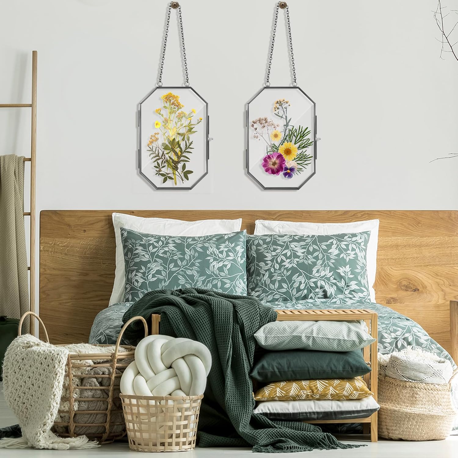 Qunclay Mothers Day Gift for Mom - 2 Pack Pressed Floating Flower Frame, Double Glass Wall Hanging Frame with Chain for Dried Flowers, Botanical Art, DIY Craft, Gift for Women(Black,8 x 10 Inch)