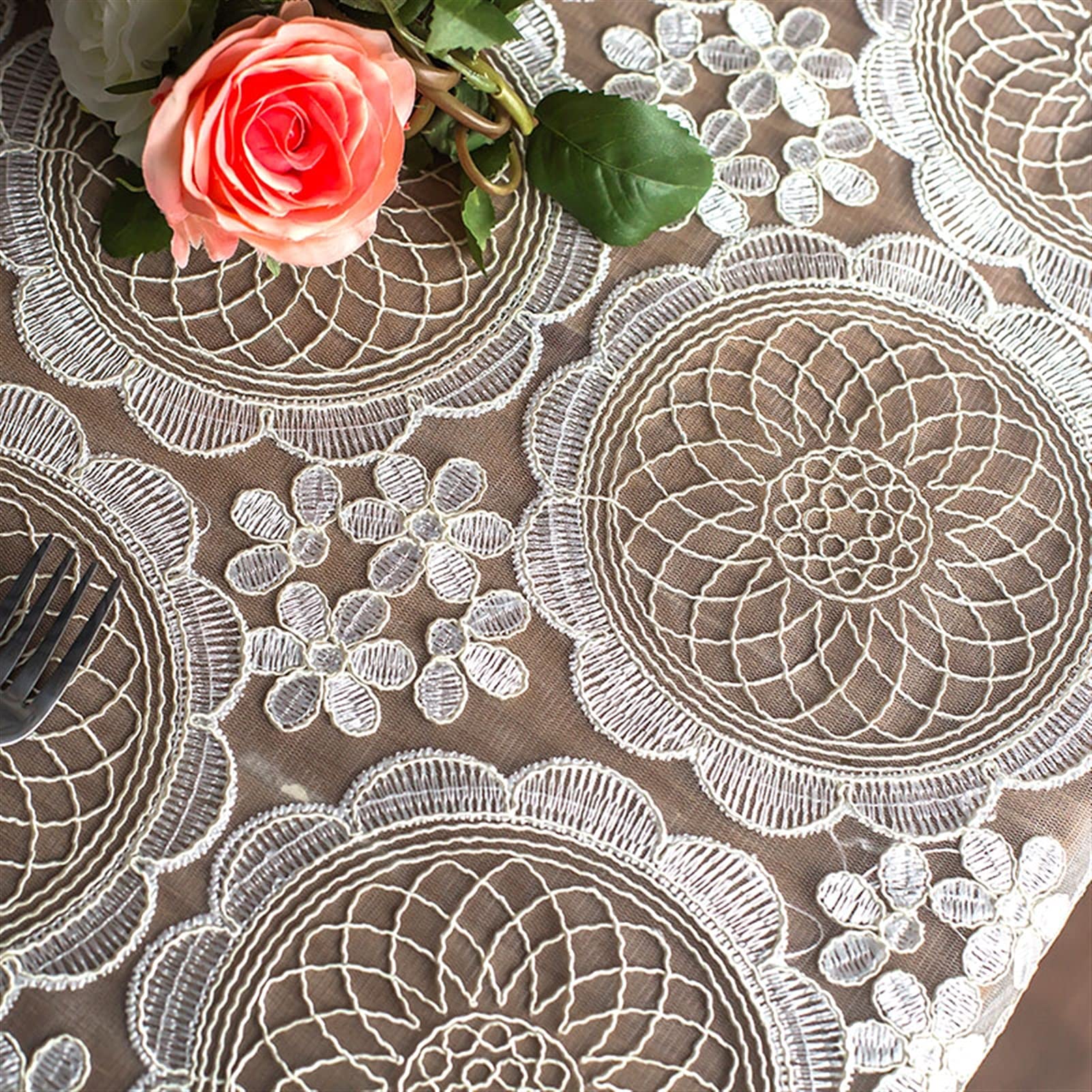 Kanten tafelkleed Geborduurd kanten tafelkleed voor tafel Klassieke tafelbeschermer voor keuken Eetkamer Feest Bruiloft, kanten tafelkleed, 130x260 Kanten tafelkleed Geborduurd kanten tafelkleed voor tafel Klassieke tafelbeschermer voor keuken Eetkamer Feest Bruiloft, kanten tafelkleed, 130x260