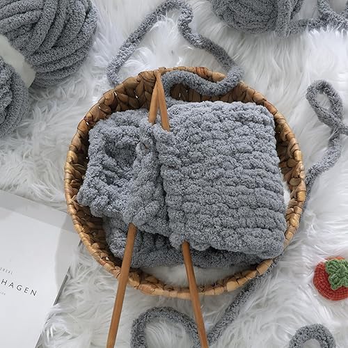 Miniatura 4 de HOMBYS Hilo de felpilla gris grueso para tejer a mano, hilo suave y esponjoso para tejido de ganchillo, hilo grande súper voluminoso para manta