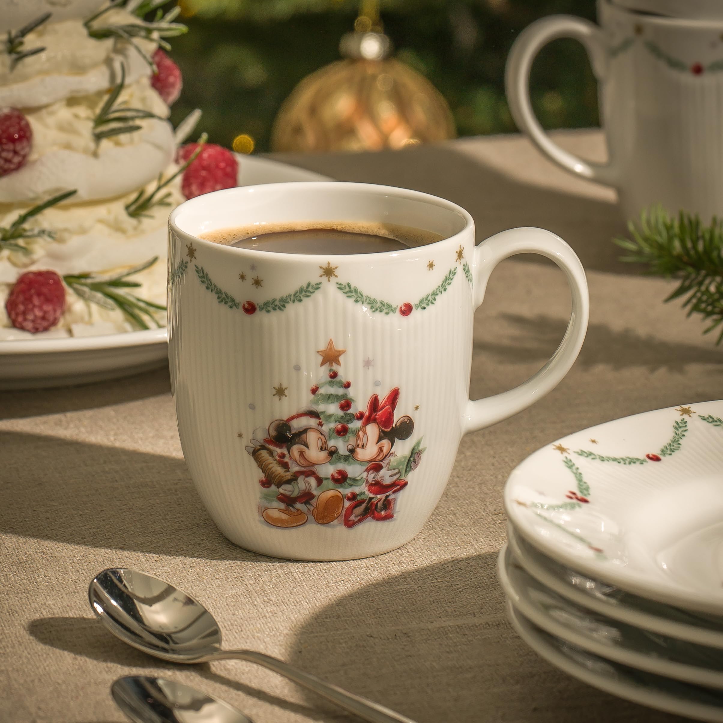 Micky & Minnie Kaffeetasse Disney, 4er-Set, 350 ml, Porzellan, Spülmaschinenfest, Weihnachten, Weiß