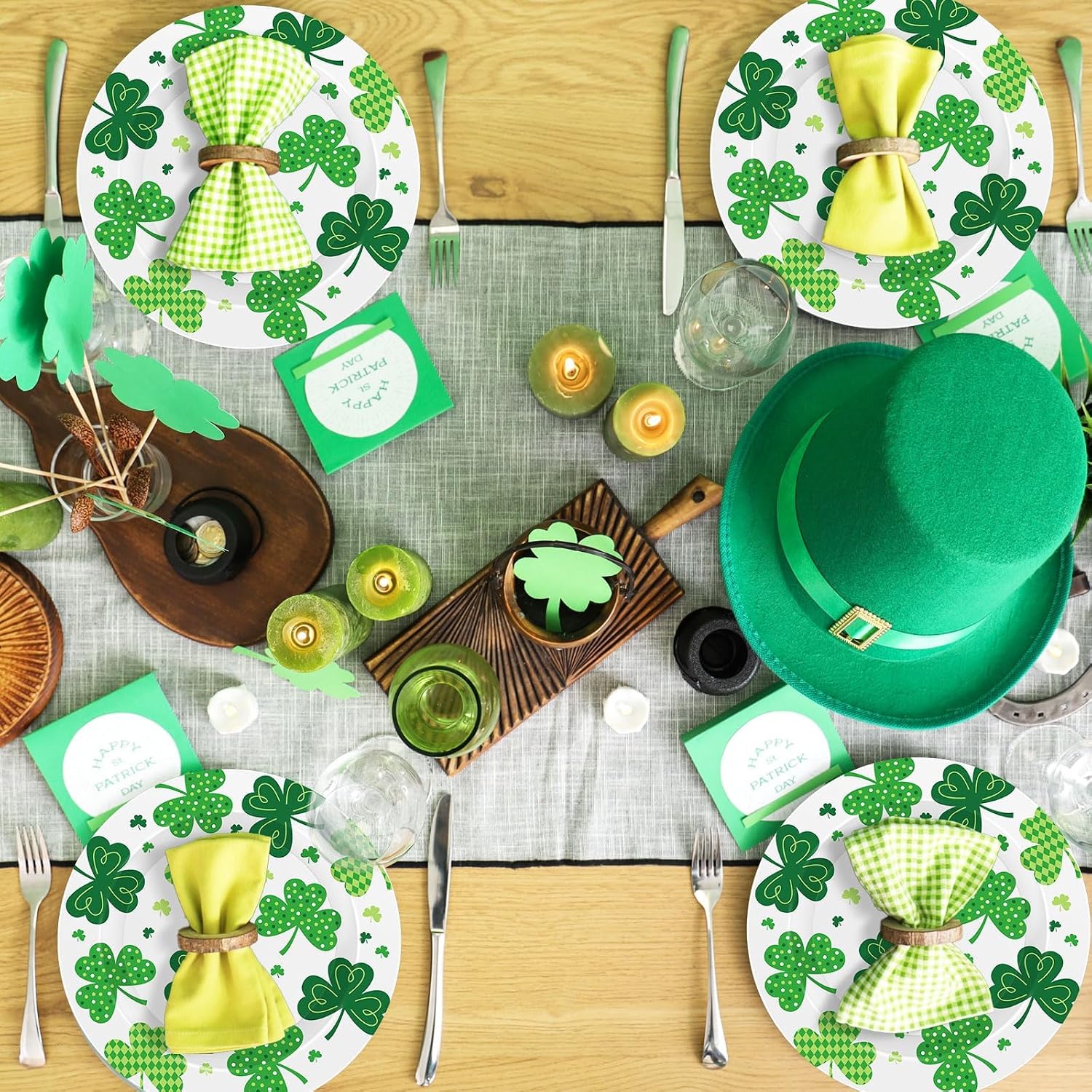 4 Pcs 8 Inch St. Patrick's Day Plates Imitation Porcelain Green Shamrock Irish Festival Plates for St. Patrick's Day Holiday Celebrations Party Supplies