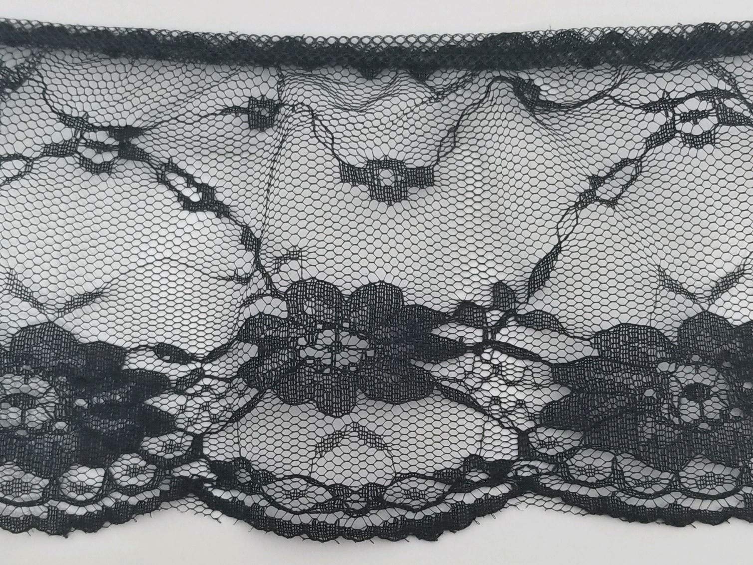 3-3/4" Ruffled Gathered Lace Trimming - 9 Continuous Yards (Black)