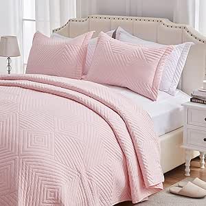 SunStyle Home Queen Size Quilt Light Pink Bedspread - Lightweight Summer Quilt Set Full/Queen - Soft Microfiber Coverlet Bedding Set for All Season 3 Pieces(1 Quilt, 2 Pillow Shams)