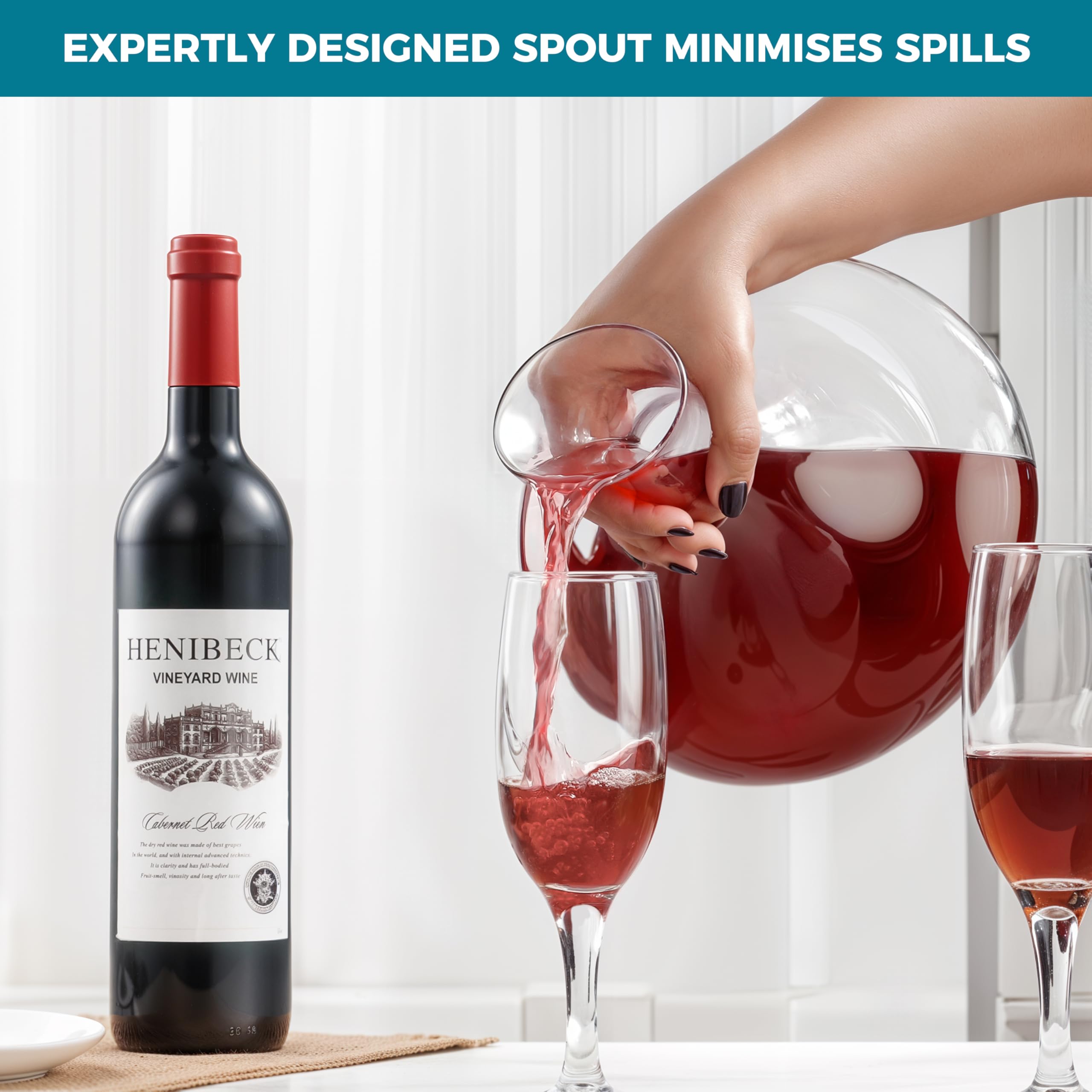 Winter Shore 1,8L Elegancka Karafka Szklana do Wina - Przezroczysta Karafka Kryształowa z Pochylonym Dzióbkiem, Szeroką Podstawą - Prezent dla Miłośników Wina - Dzbanek bez BPA