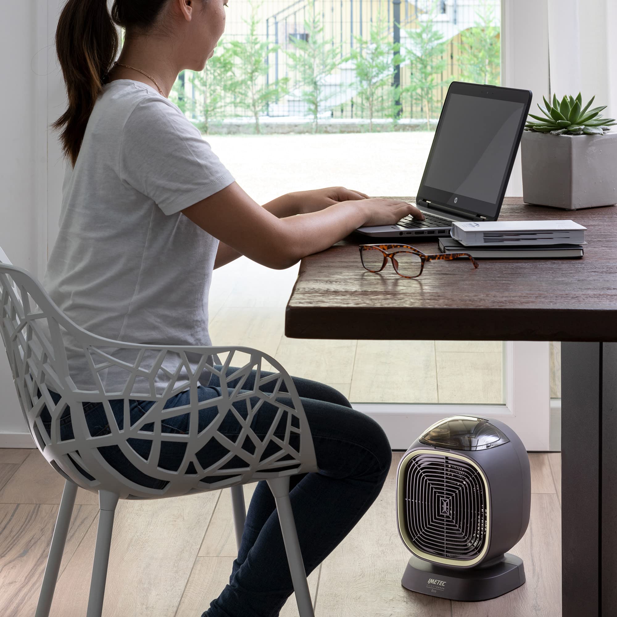 Imetec Silent Power Eco, cichy termowentylator, technologia ECO, 2100 W, funkcja zapobiegania zamarzaniu, regulacja temperatury, 4 funkcje, termostat pokojowy