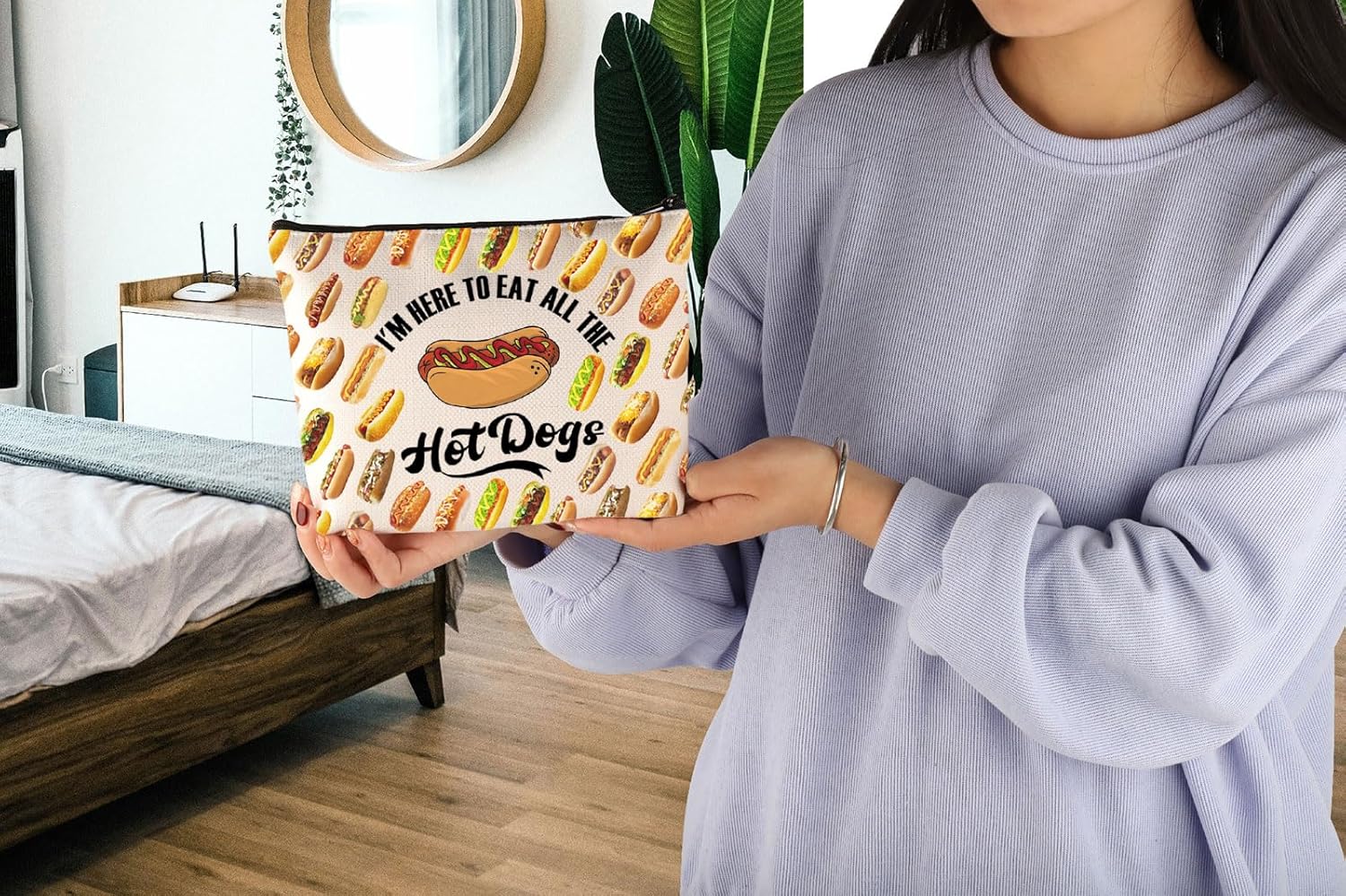 JNIAP Hot Dog Lover Gift I'm Here to Eat All the Hot Dogs Cosmetic Bag Foodie Gift (All the Hot Dogs Bag) - Image 7