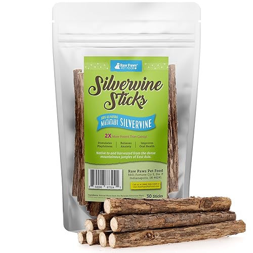 Raw Paws Silvervine Sticks for Cats (30 Pack) - Silvervine Cat Toy for Indoor Cats - Catnip Sticks - Silver Vine Cat Chew Stick
