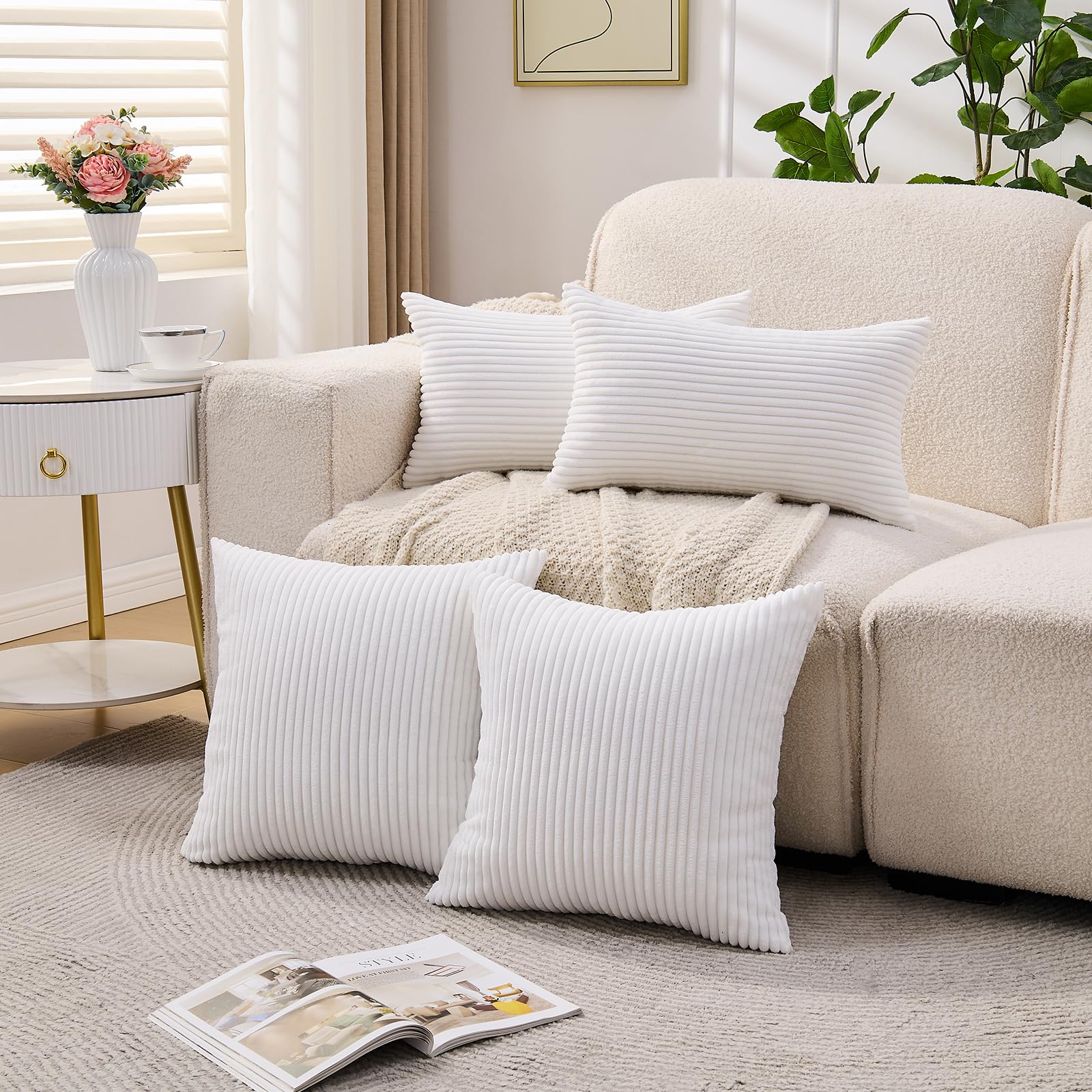 Lot de 2 Housse Coussin 50x70 Blanc,Motif à Rayures Decoration Housses de Coussin en Velours Côtelé,Douillet Taie Oreiller Moderne pour Chambre Lit