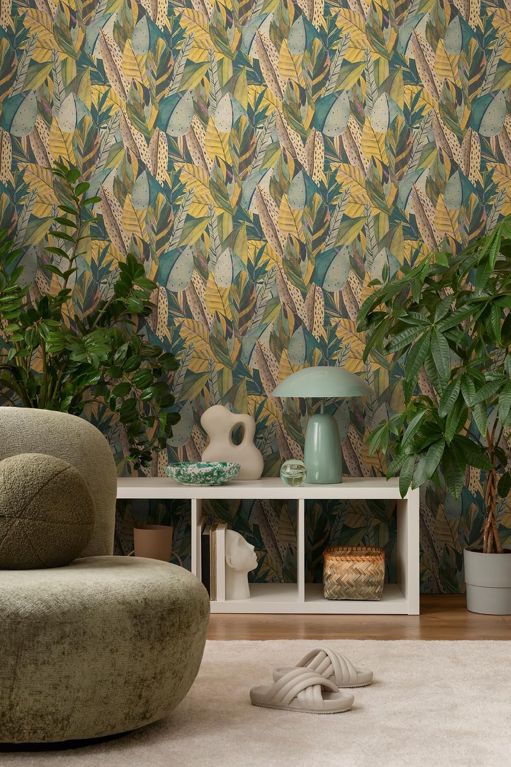 Livingwalls Anna D'Andrea 782201 Non-Woven Wallpaper Floral 10.05 m x 0.53 m - Yellow, Green, Blue, Purple - Jungle Wallpaper